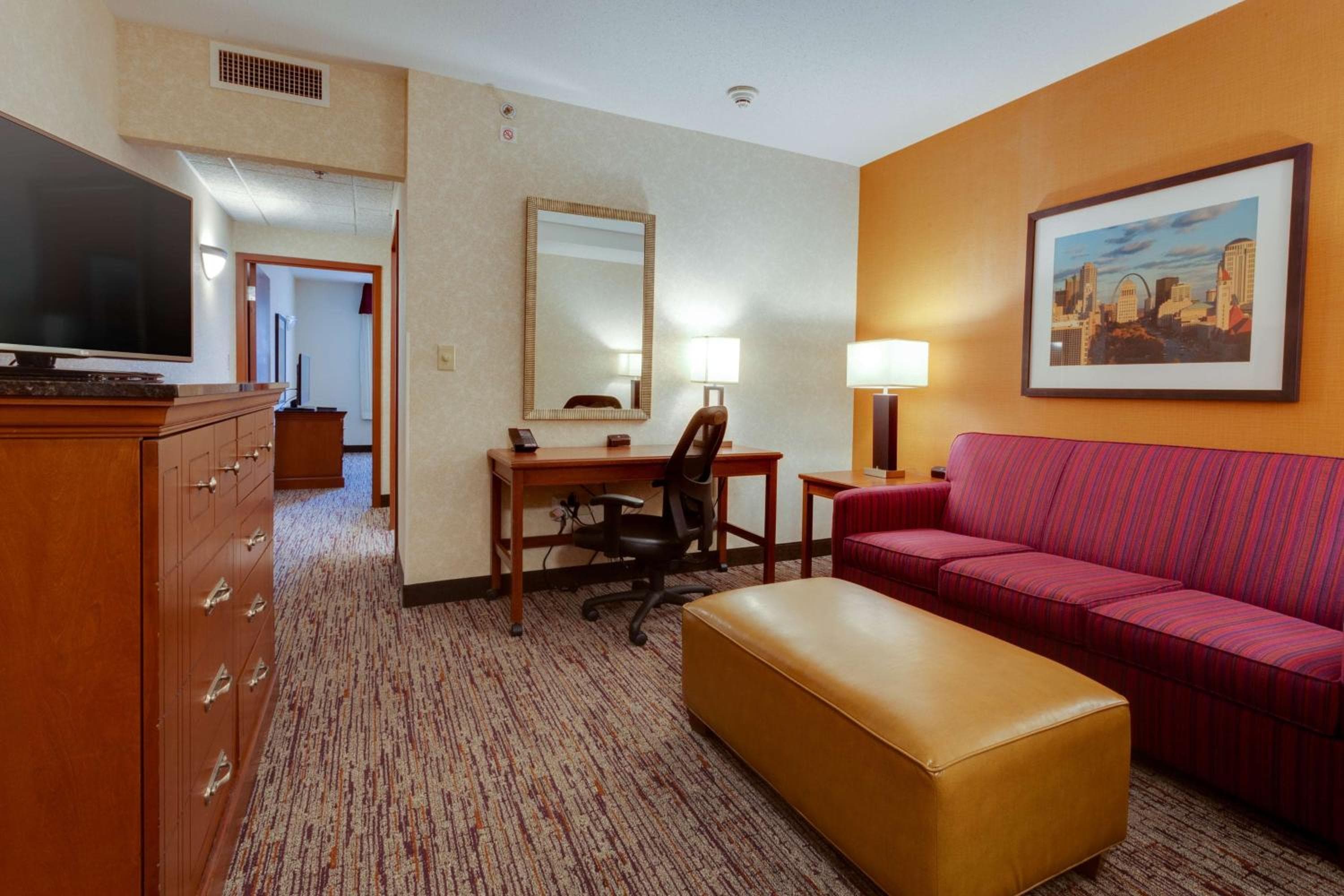 Drury Inn & Suites St. Louis Forest Park