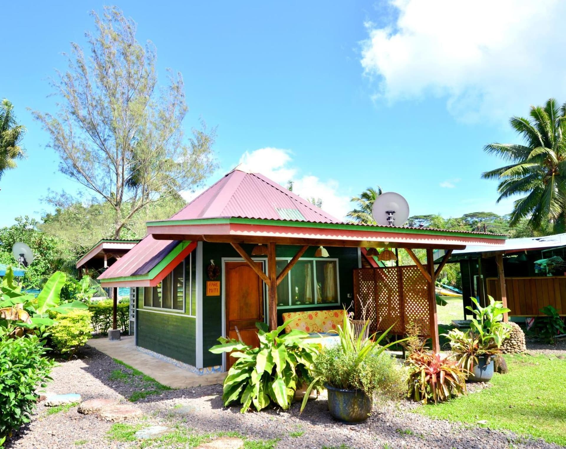 Heimanarii's Lodge - Fare Miti