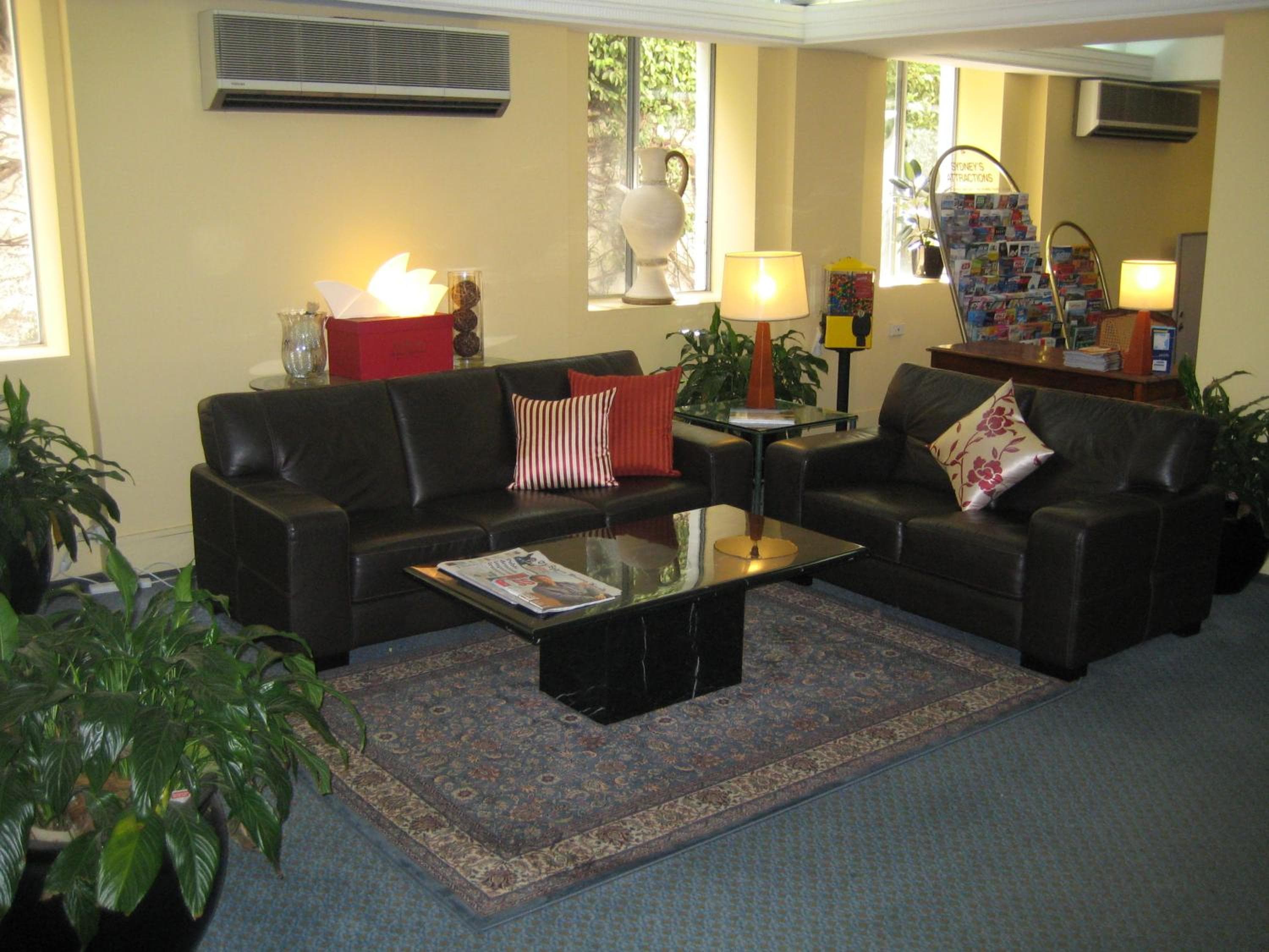 Devere Hotel