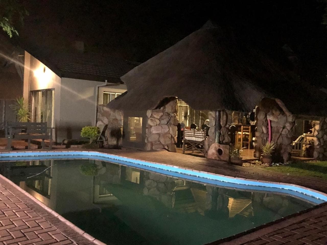 Sanyati Guesthouse