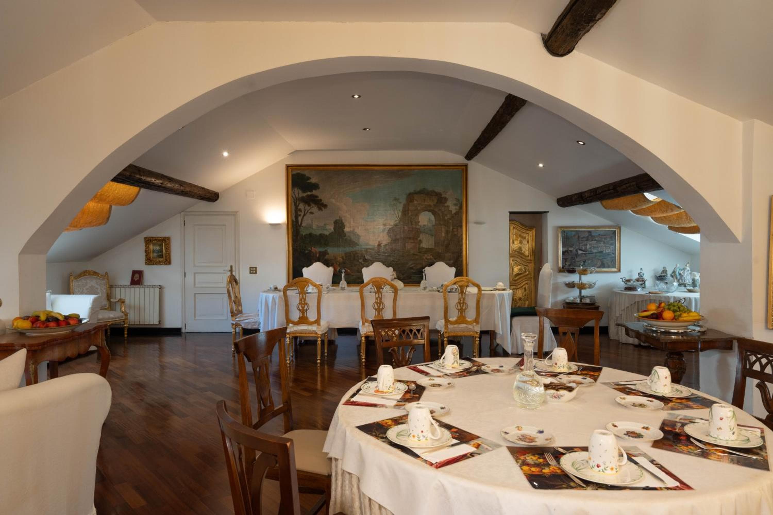 Morali Palace