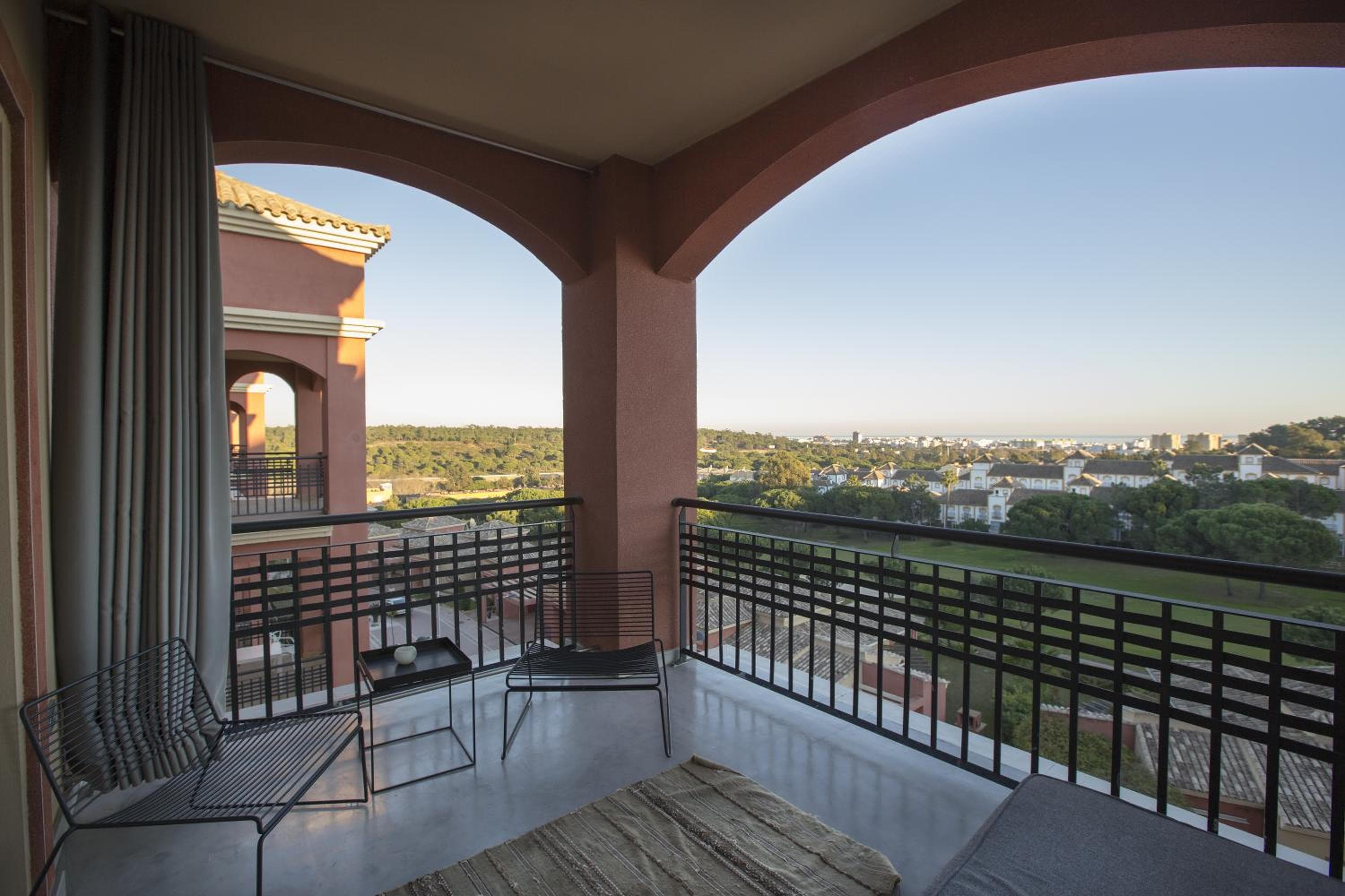Ama Islantilla Resort