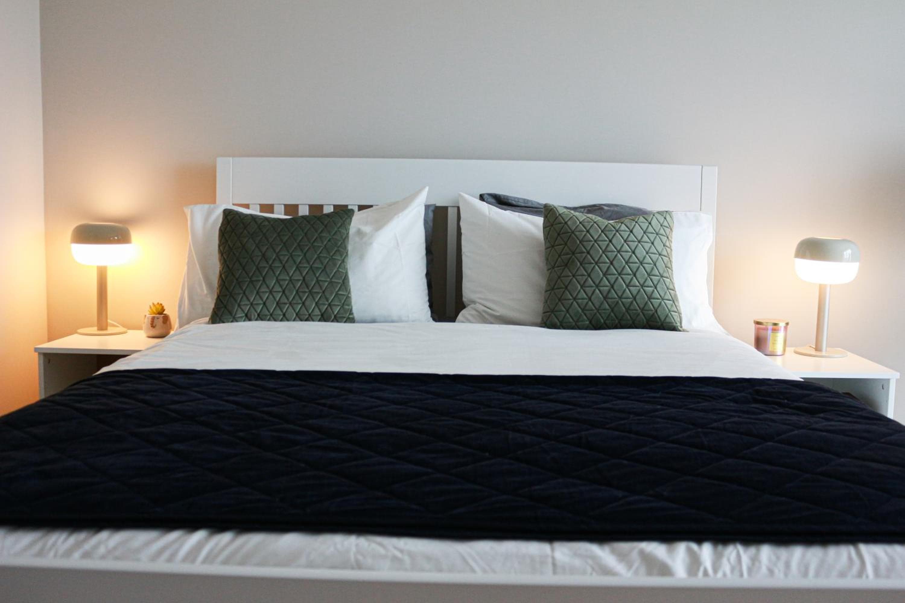 The Hive - Luxury Ensuite Room - Full Privacy as only room on the top floor!