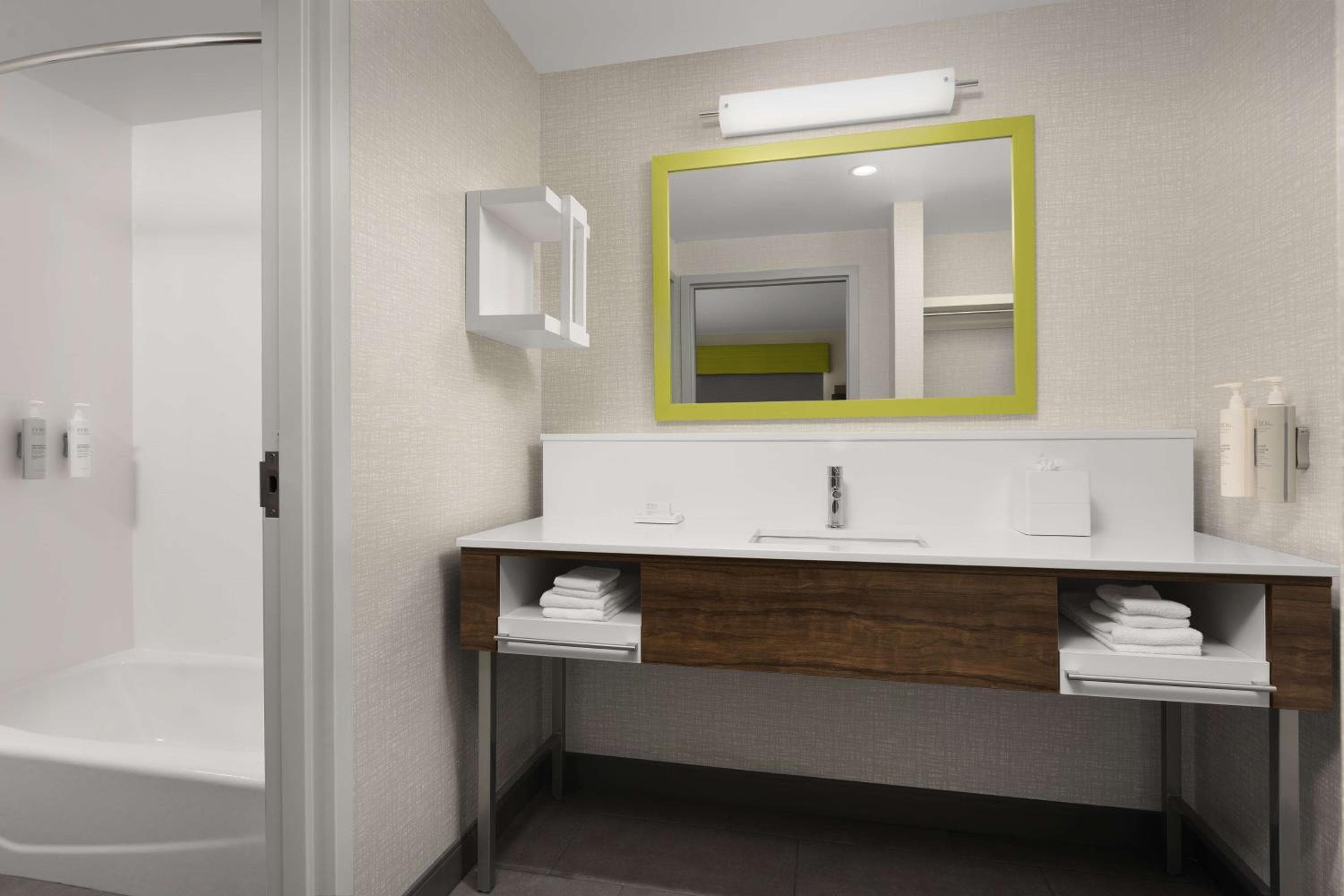 Hampton Inn & Suites Durham University Medical Center