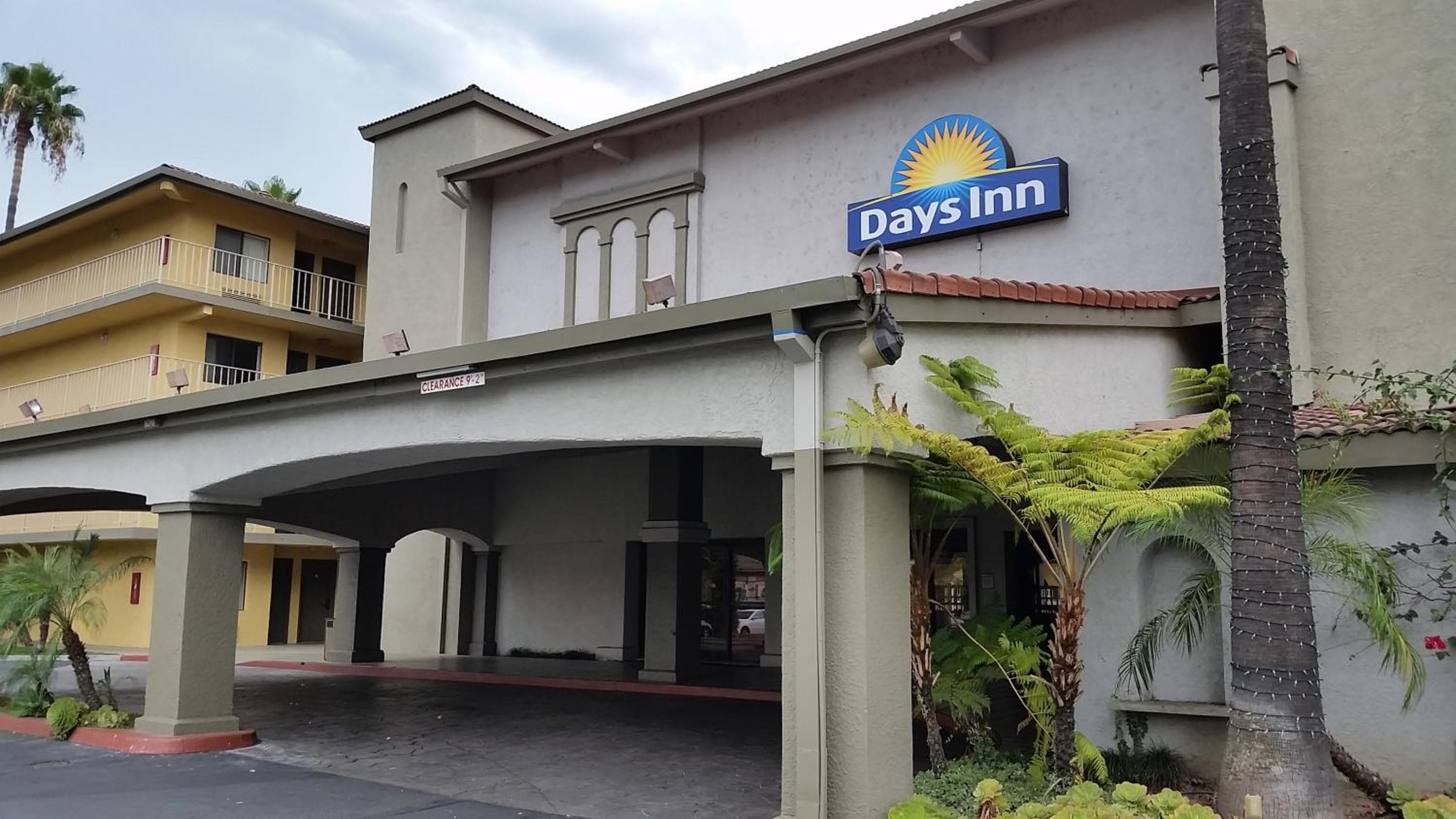 Days Inn by Wyndham Buena Park Anaheim