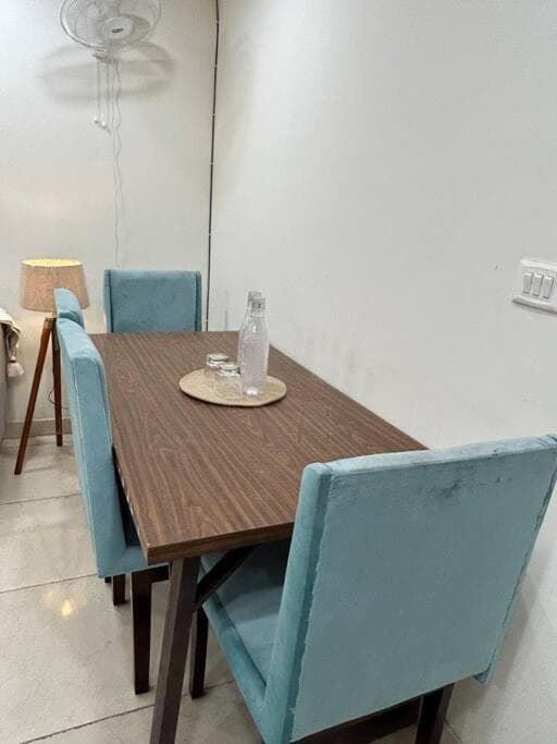 Peaceful private 1 BHK by Elegance homes
