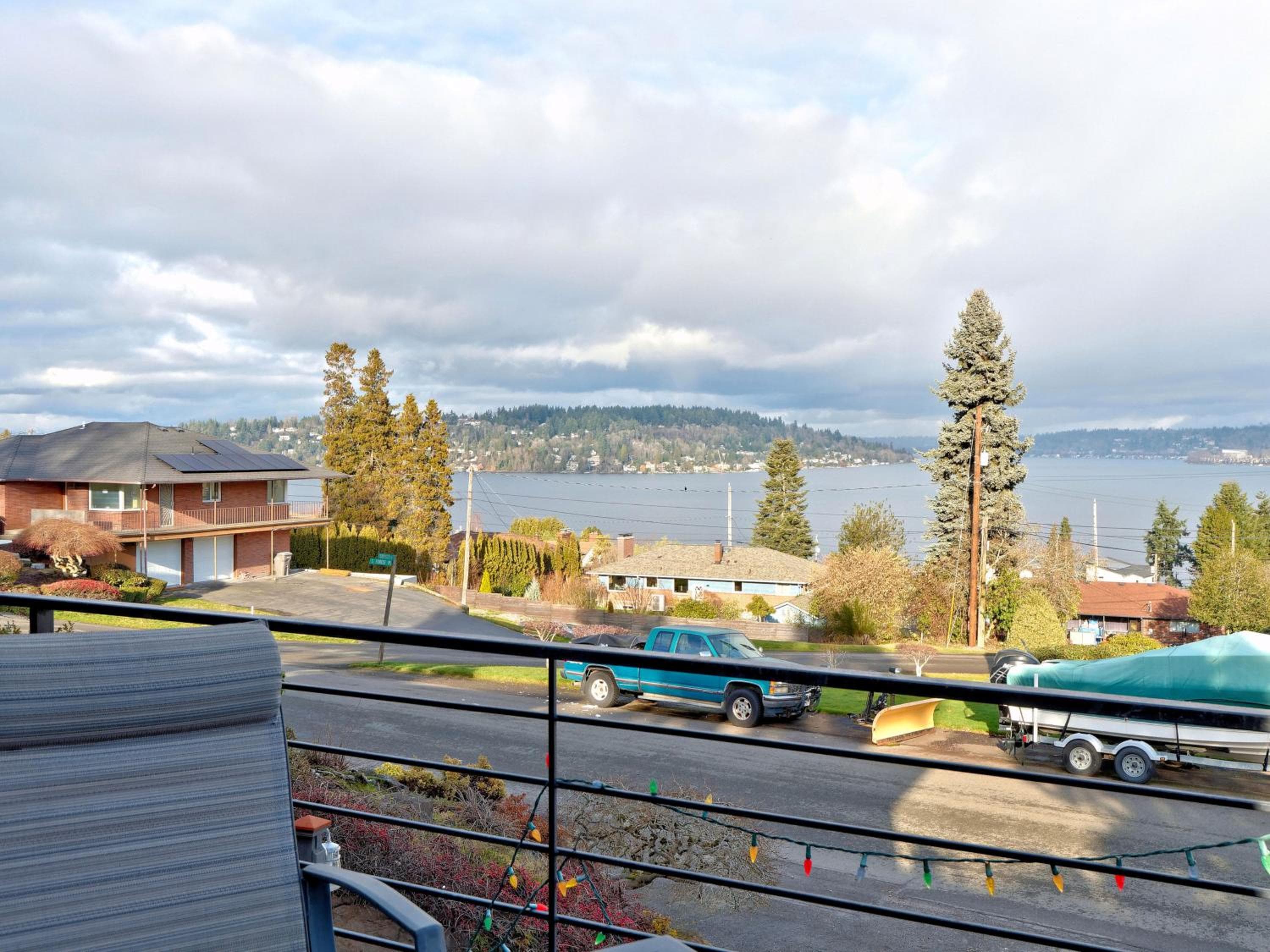 Mid-Century Seattle Home w/ Lakefront Views!