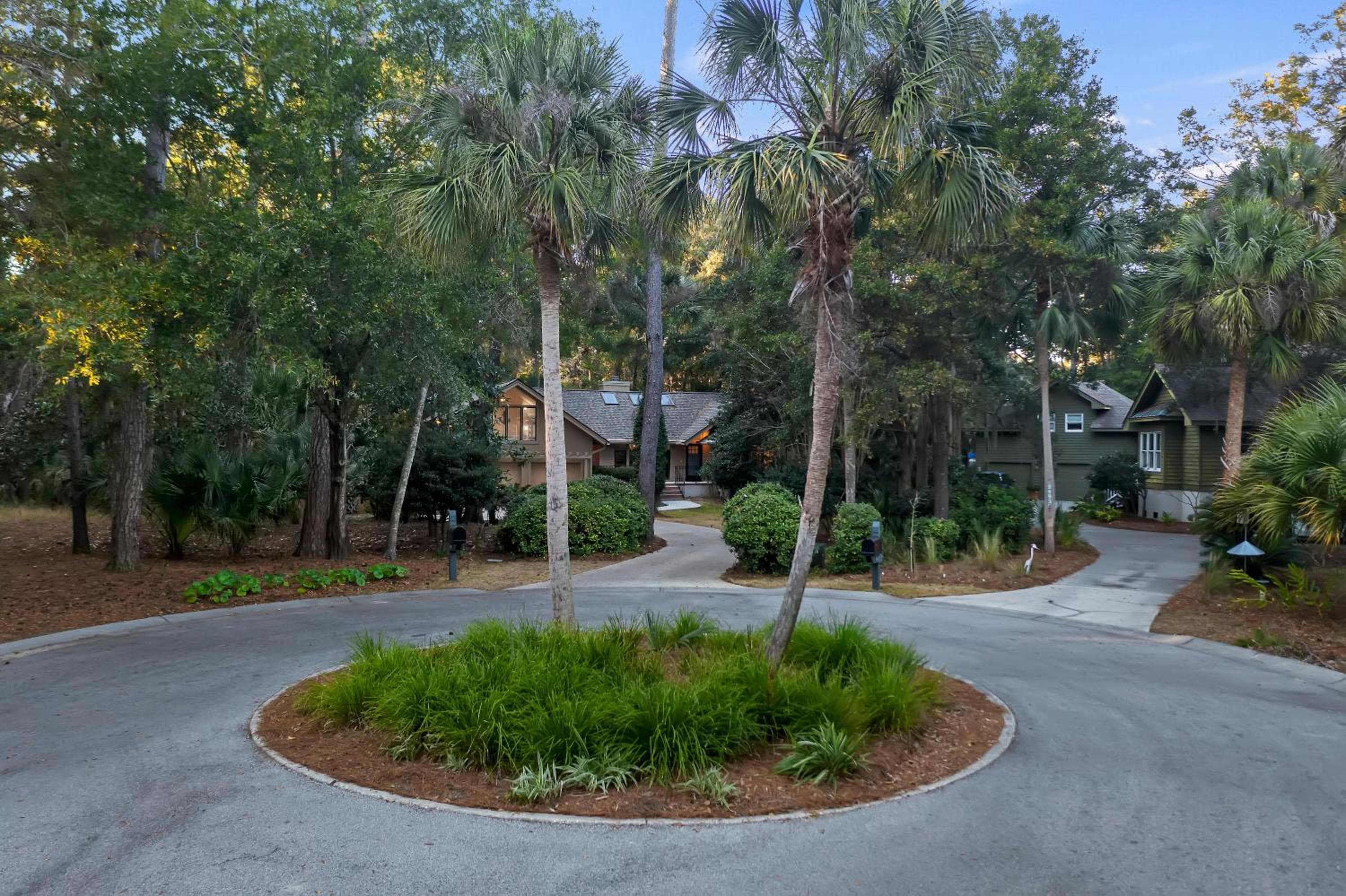 SI2995: 2995 Seabrook Island Rd.