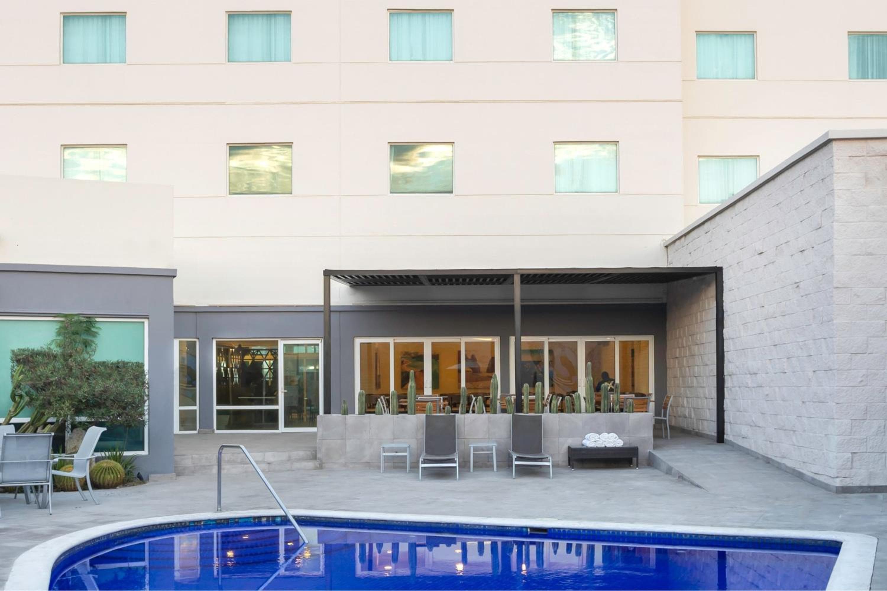 Fairfield by Marriott Los Cabos