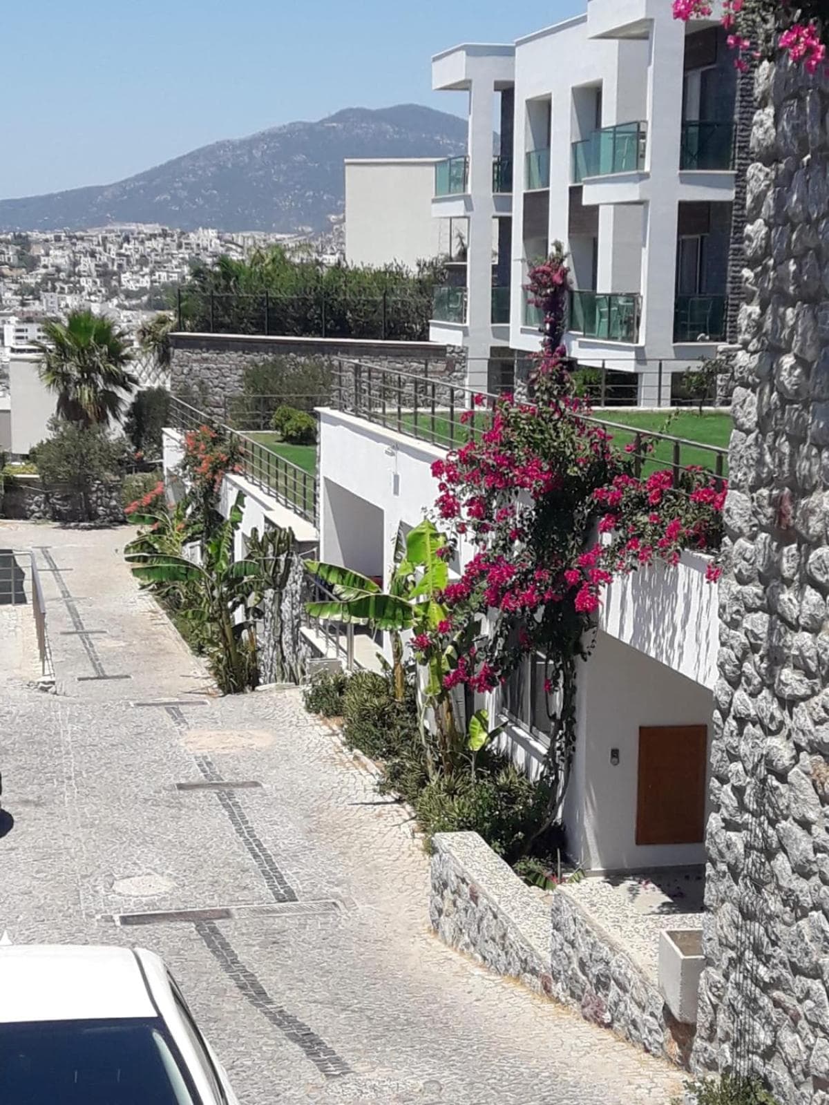 Degirmenburnu Residence