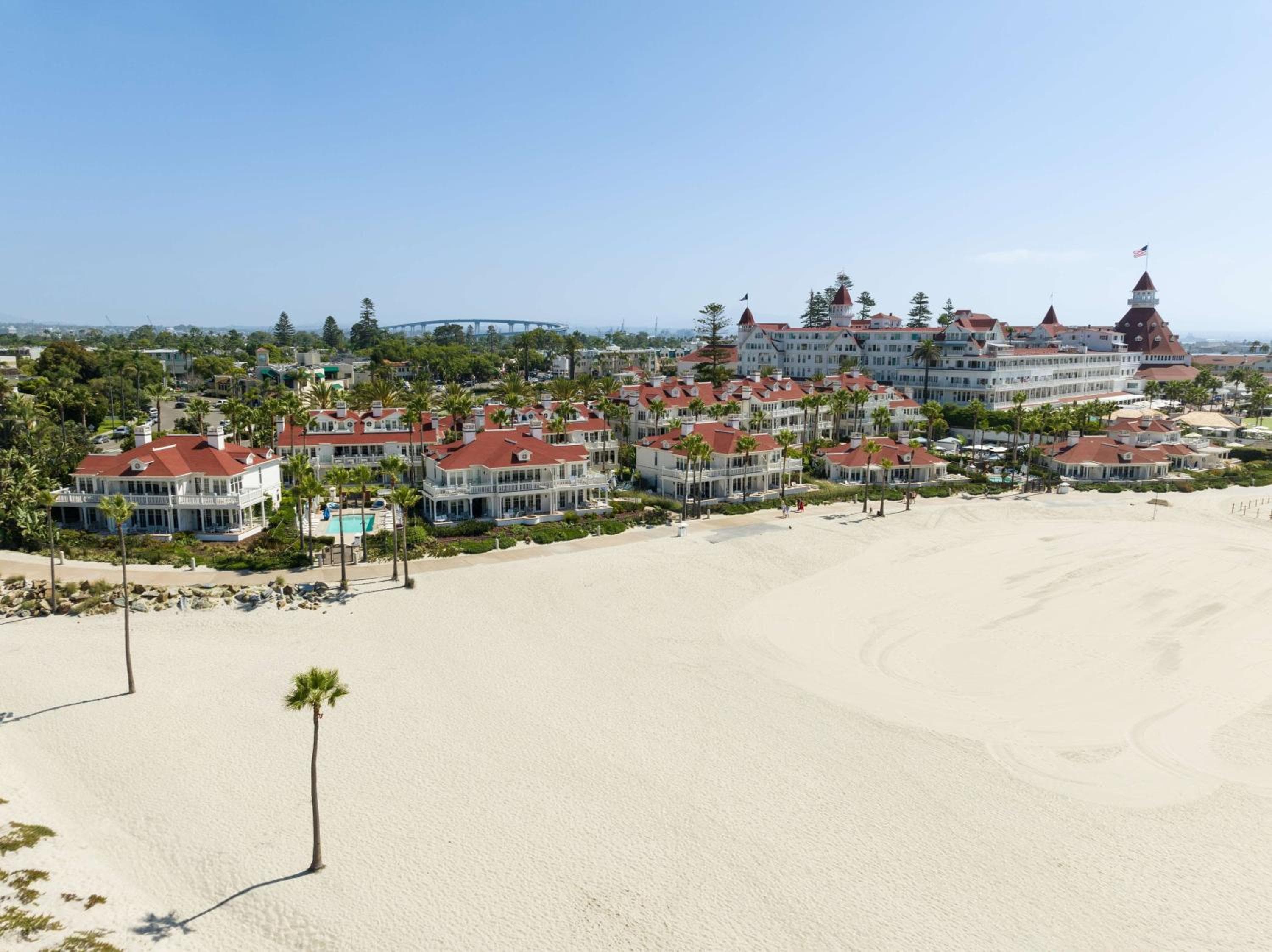 Beach Village at The Del, LXR Hotels & Resorts