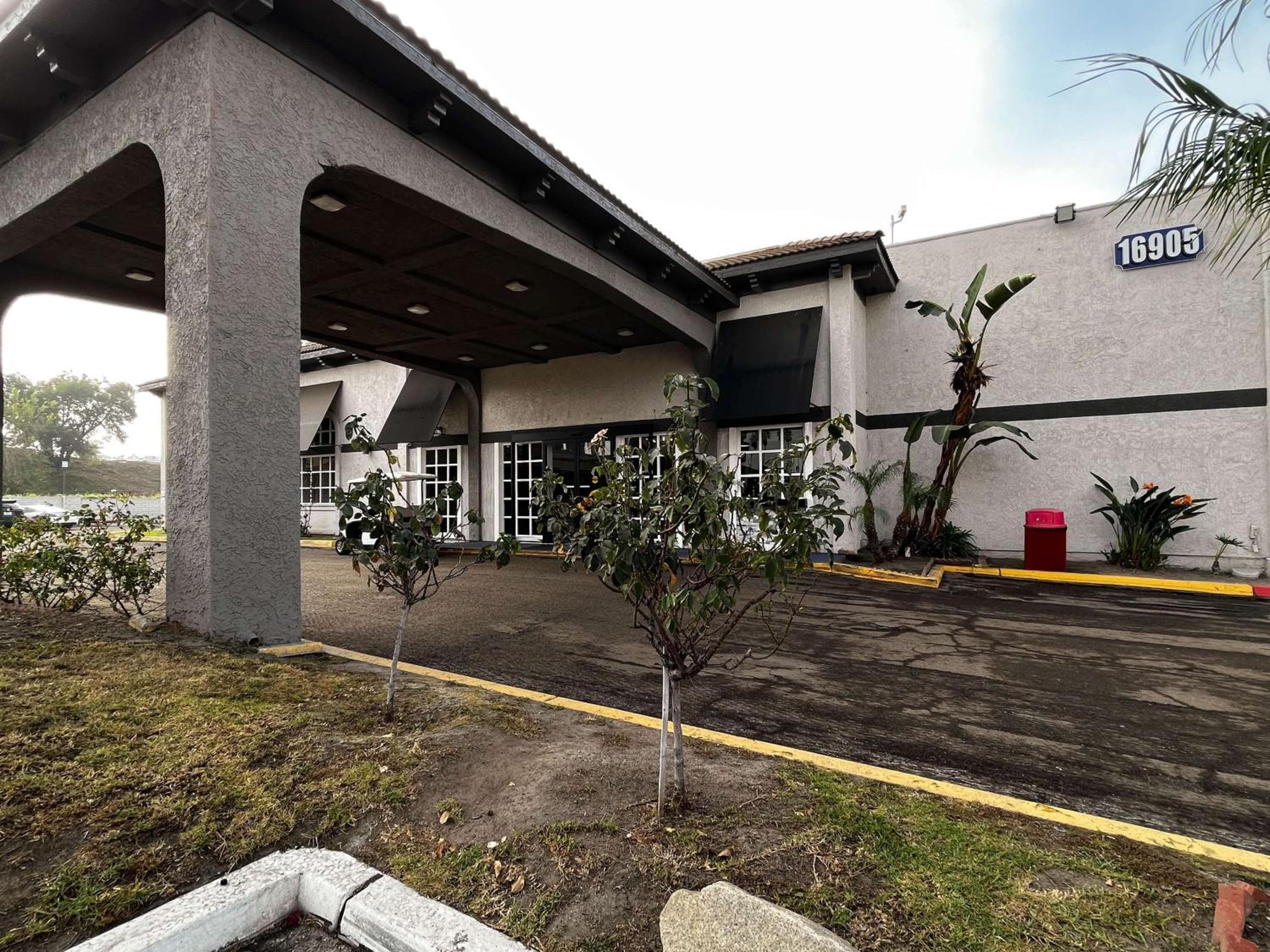 Studio 6 Artesia CA