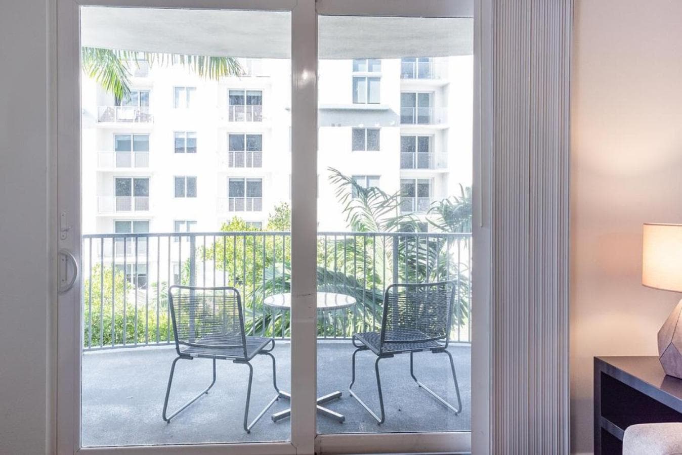 Landing Modern Apartment with Amazing Amenities (ID4367)