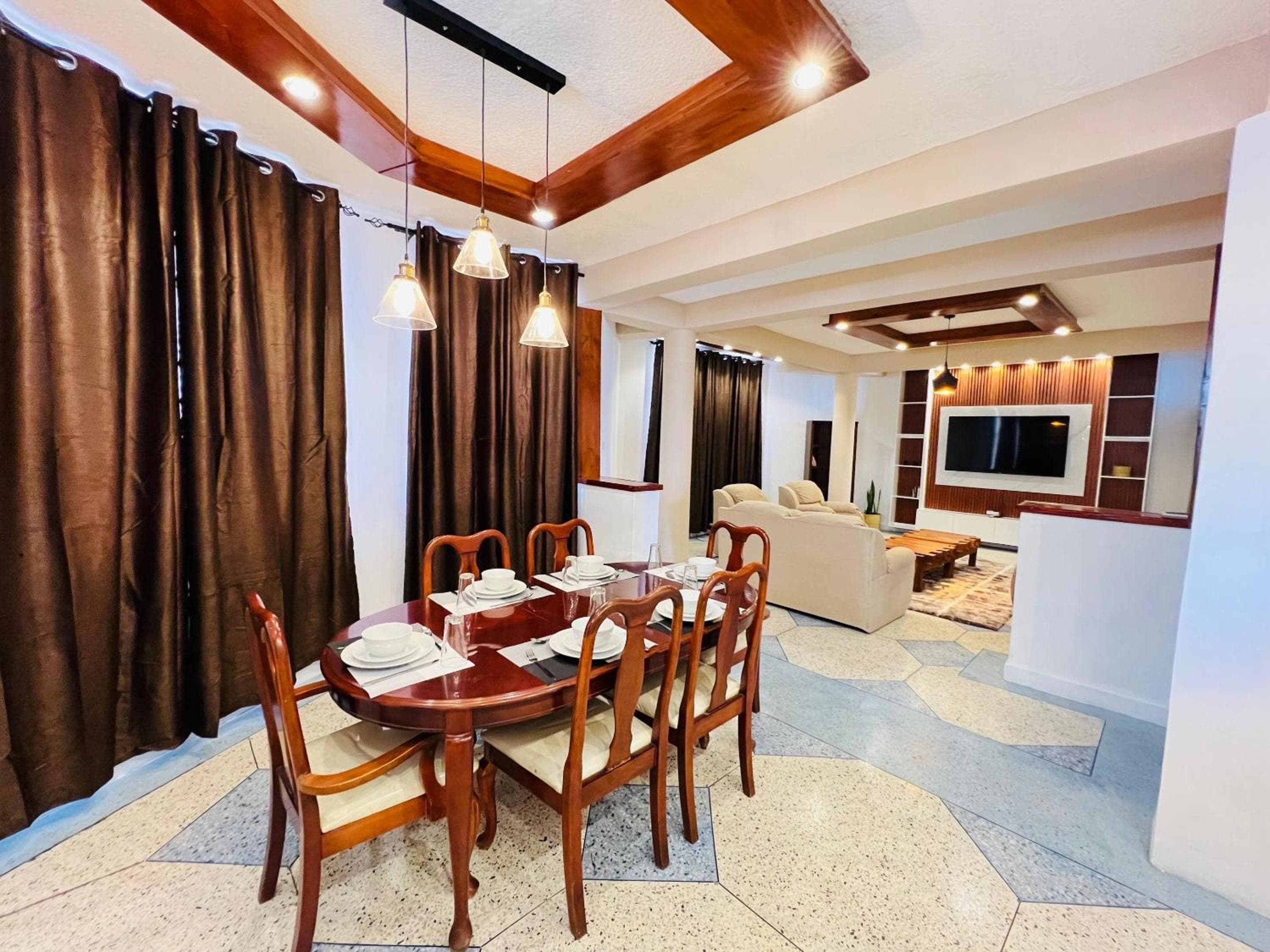 Urban Haven -Entire Apartment
