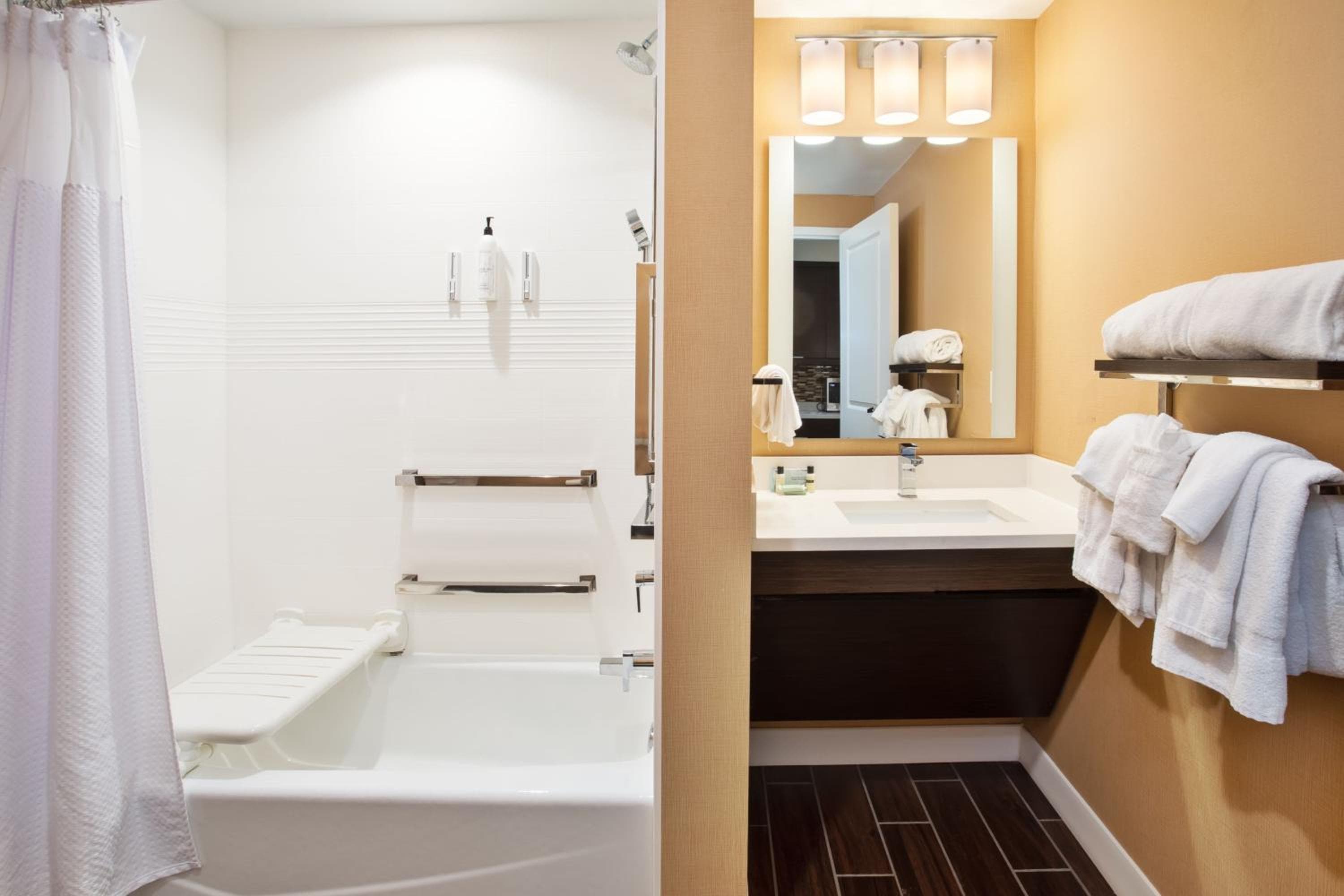 TownePlace Suites by Marriott Detroit Belleville