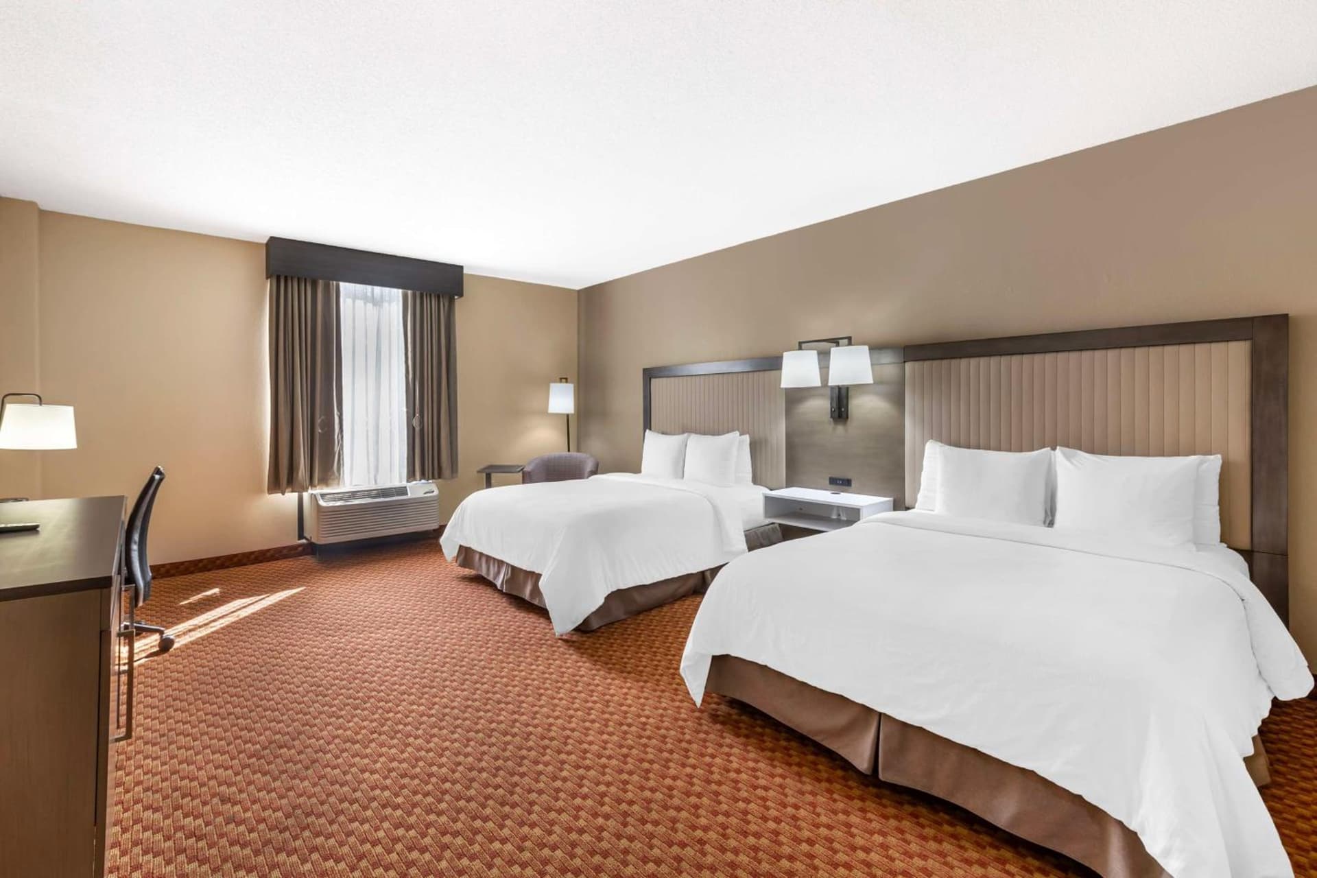 Best Western Plus Kendall Hotel & Suites