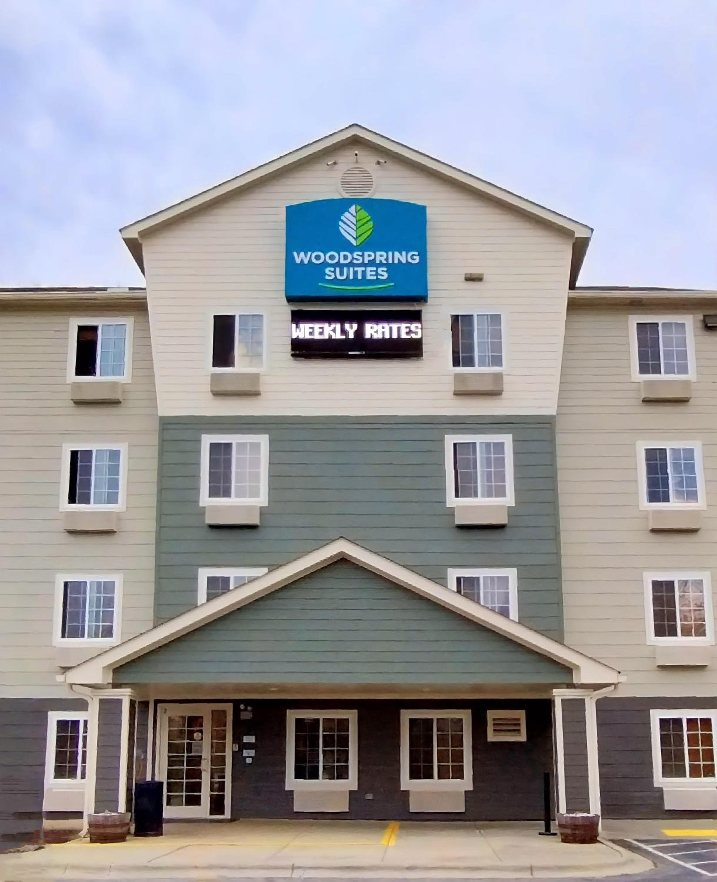 WoodSpring Suites Asheville - Biltmore West