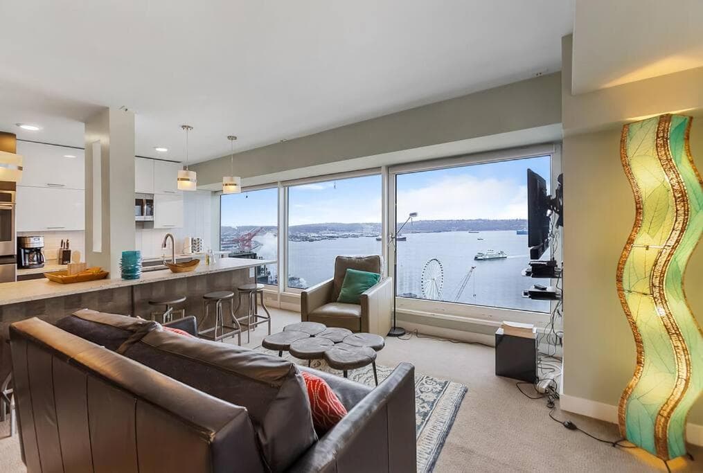 NewMark Tower’s Water Wheel Condo with Sea Views