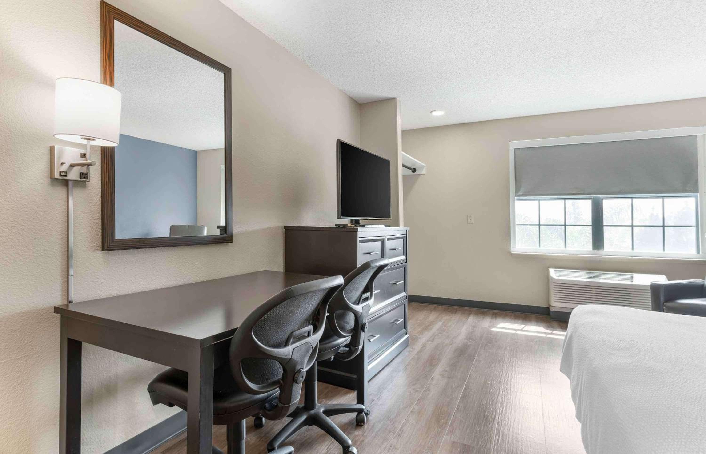 Extended Stay America Premier Suites - Union City - Dyer St