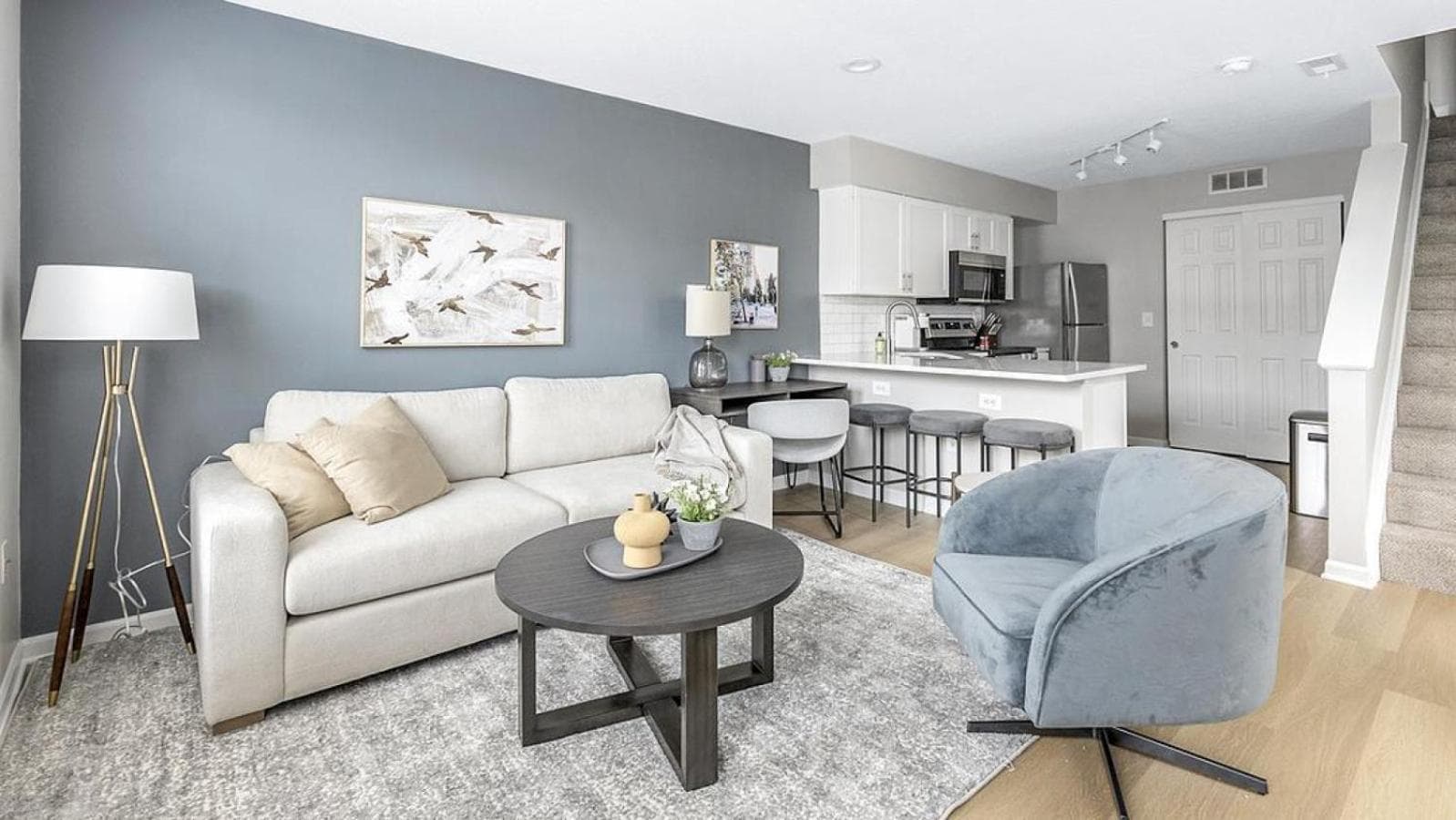 Landing Modern Apartment with Amazing Amenities (ID1263X661)