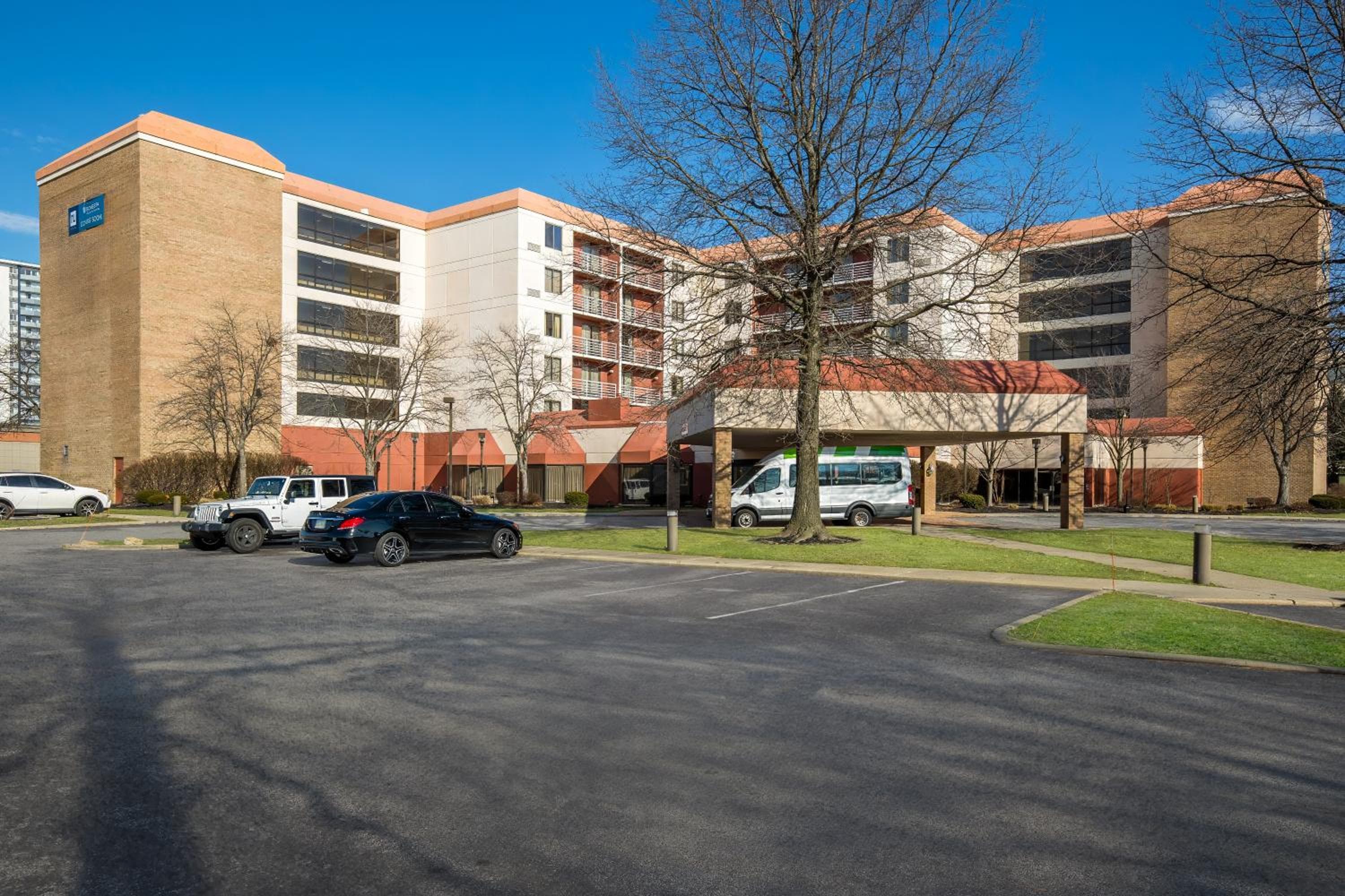 Holiday Inn Cleveland Airport West by IHG