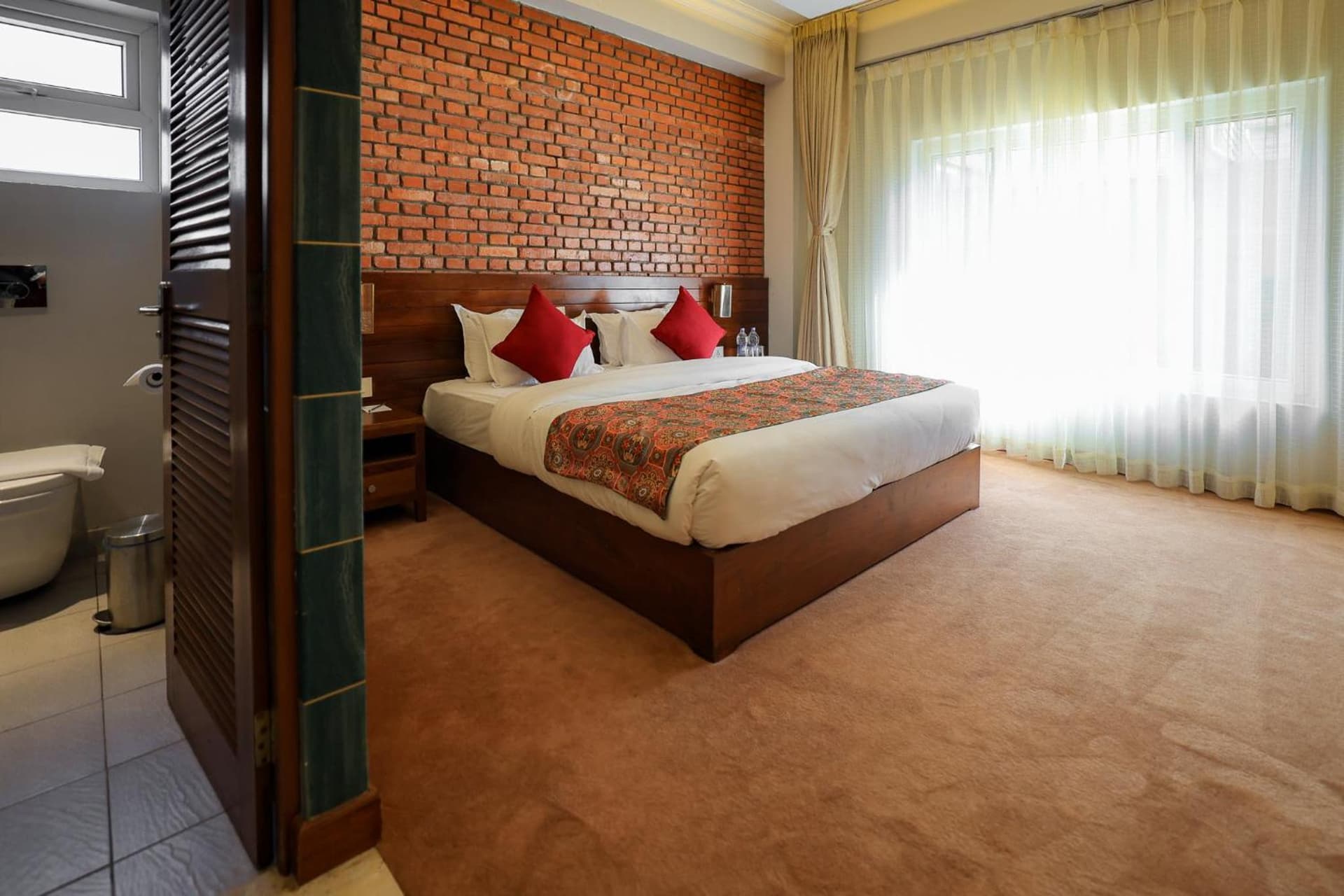 Hotel Dolmaling - Stay for Cause