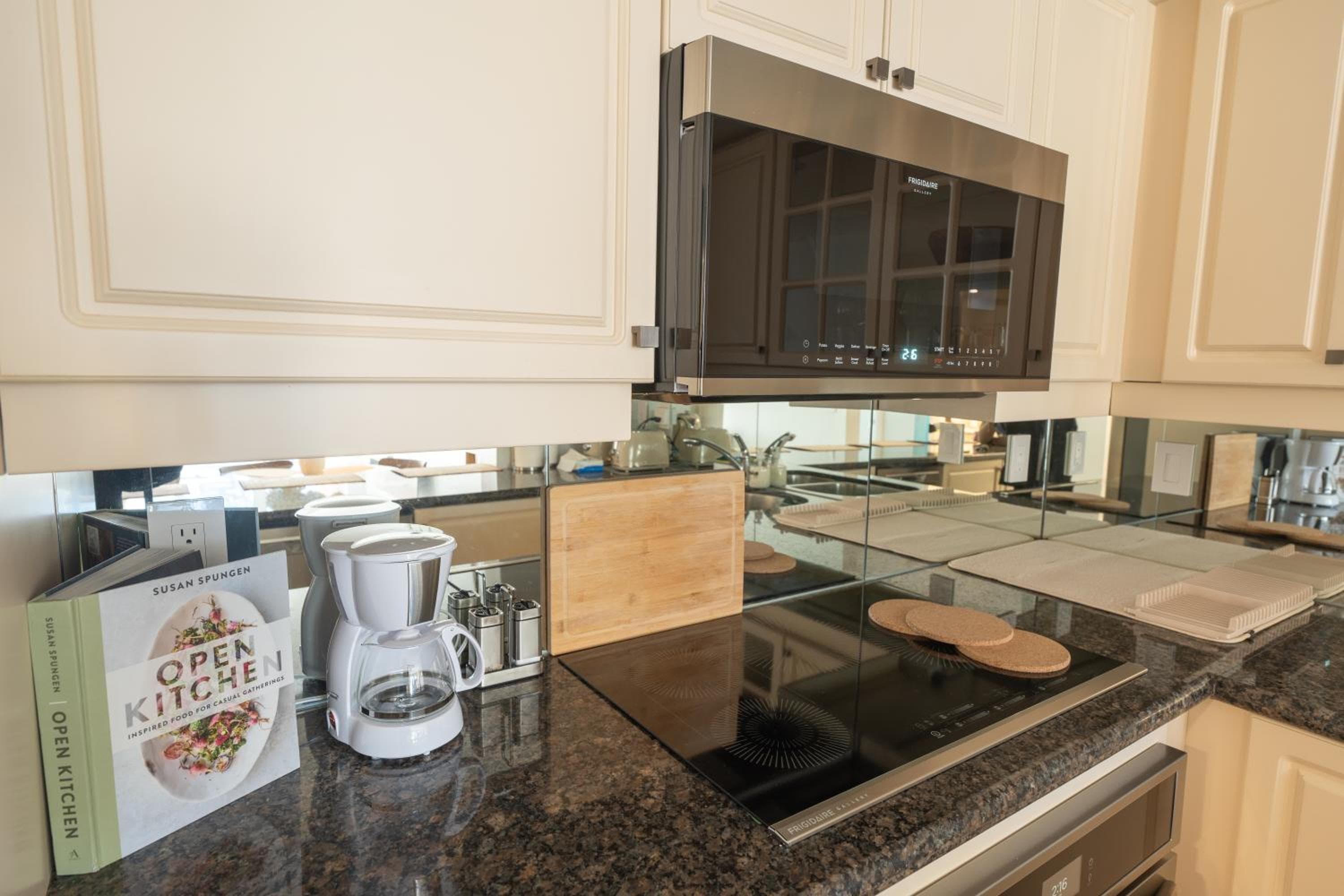 Boutique Suite of Downtown Toronto