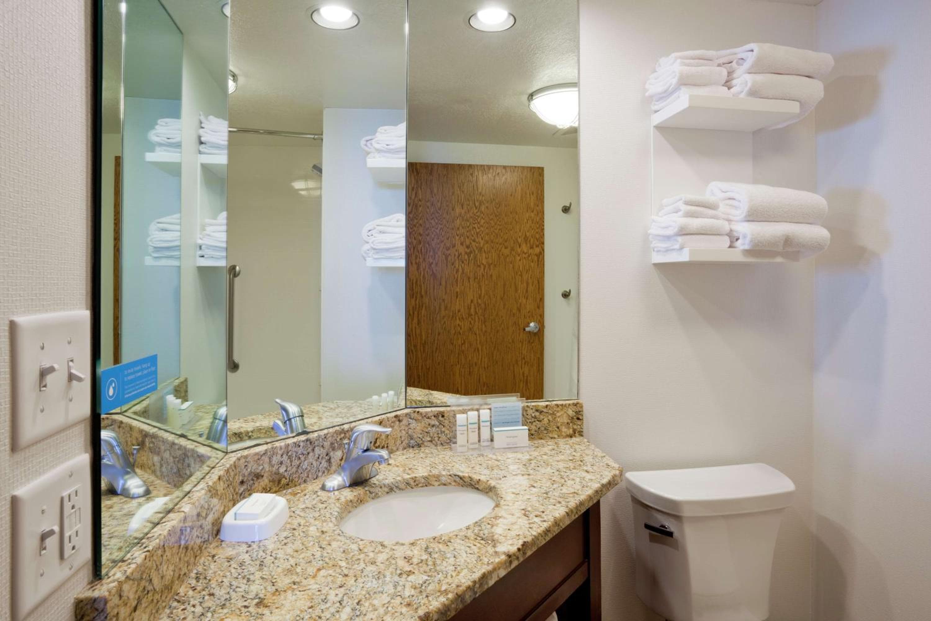 Hampton Inn Duluth-Canal Park