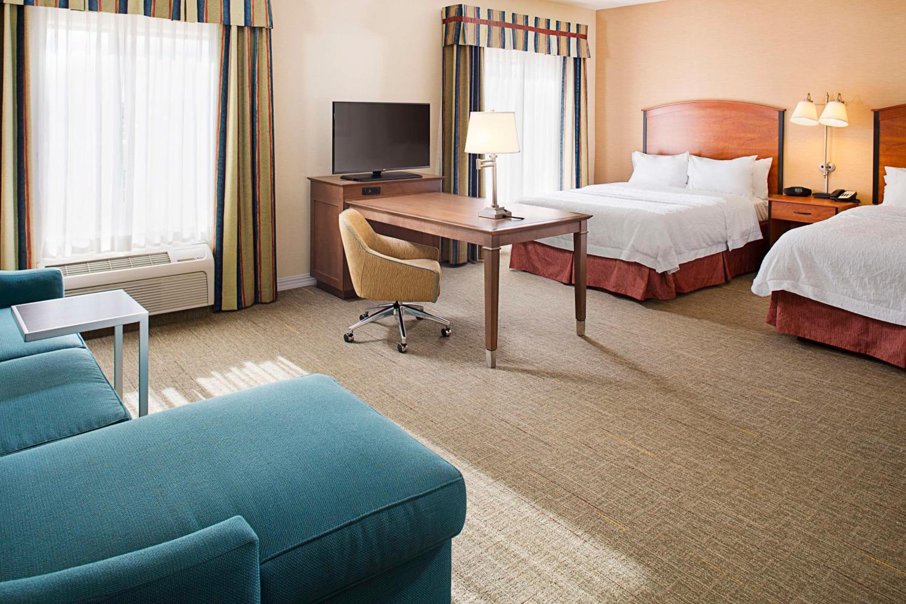 Hampton Inn & Suites - Mansfield