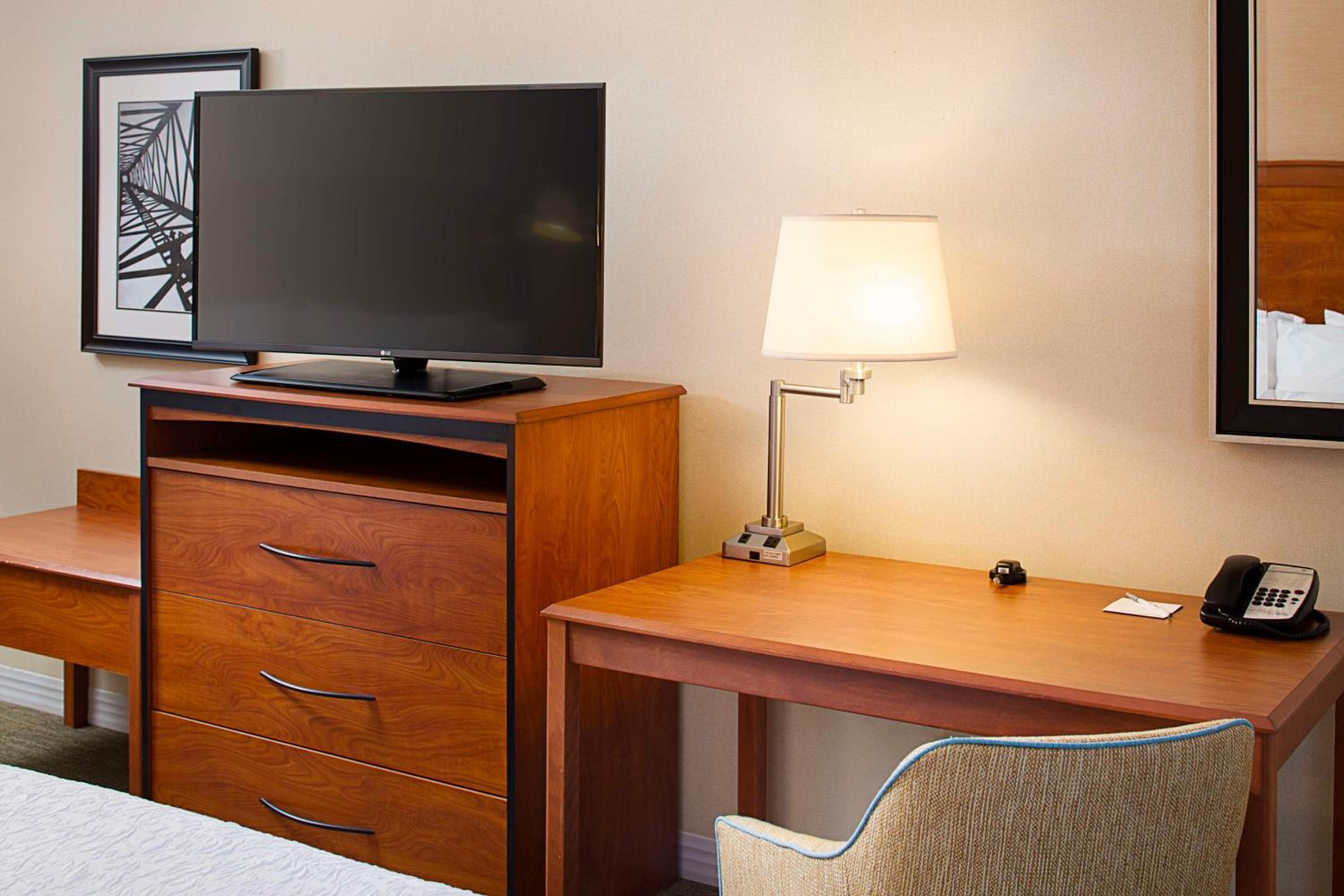 Hampton Inn & Suites - Mansfield