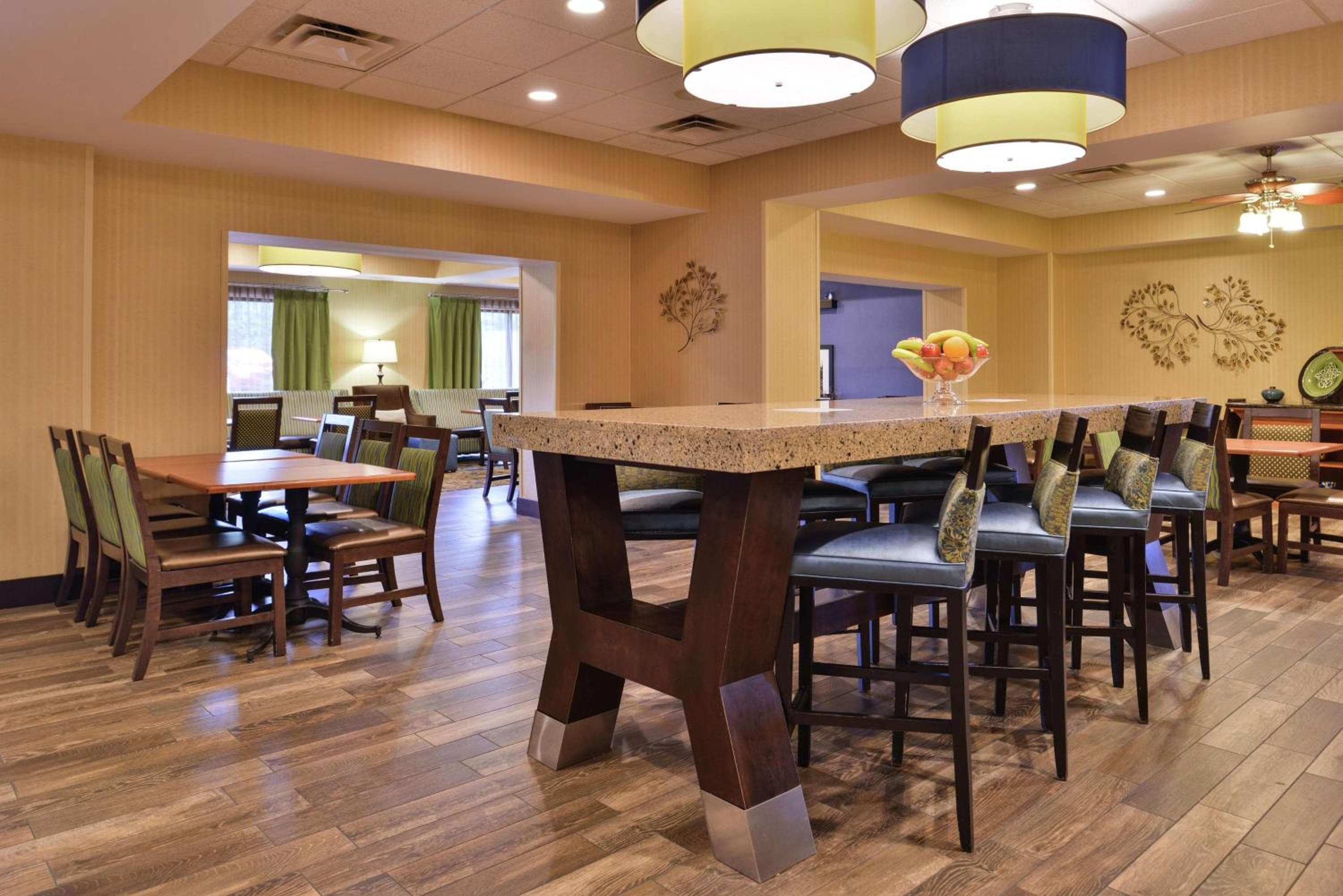 Hampton Inn Harrisonburg South