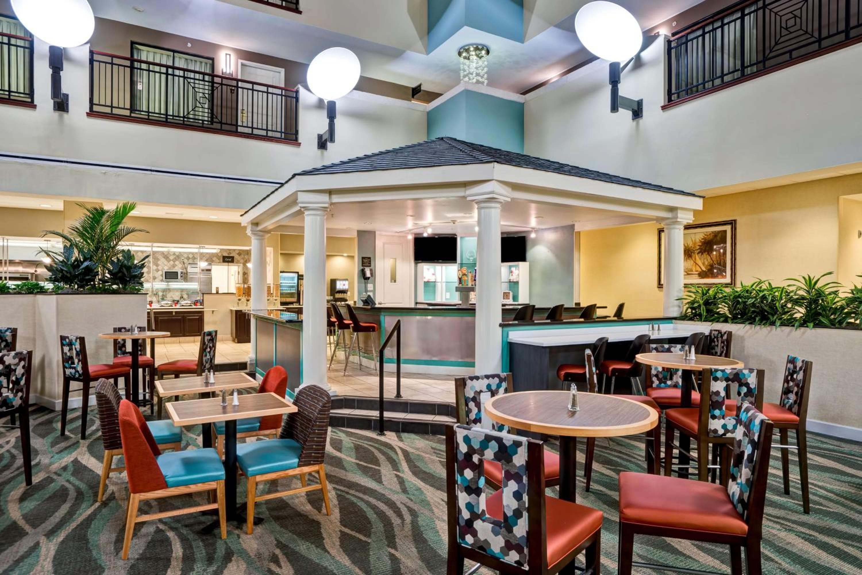 Embassy Suites Fort Myers - Estero