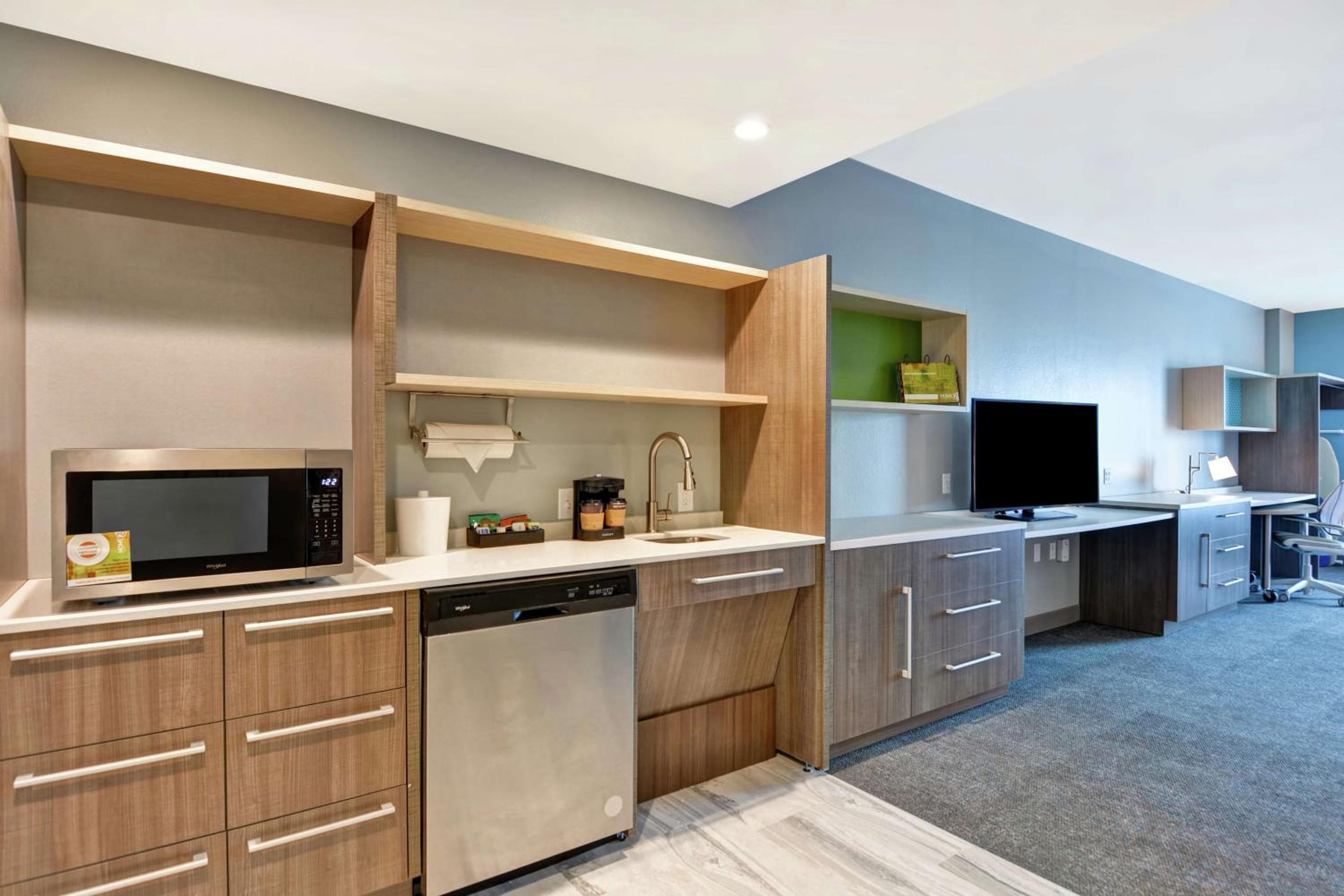 Home2 Suites By Hilton Jacksonville South St Johns Town Ctr