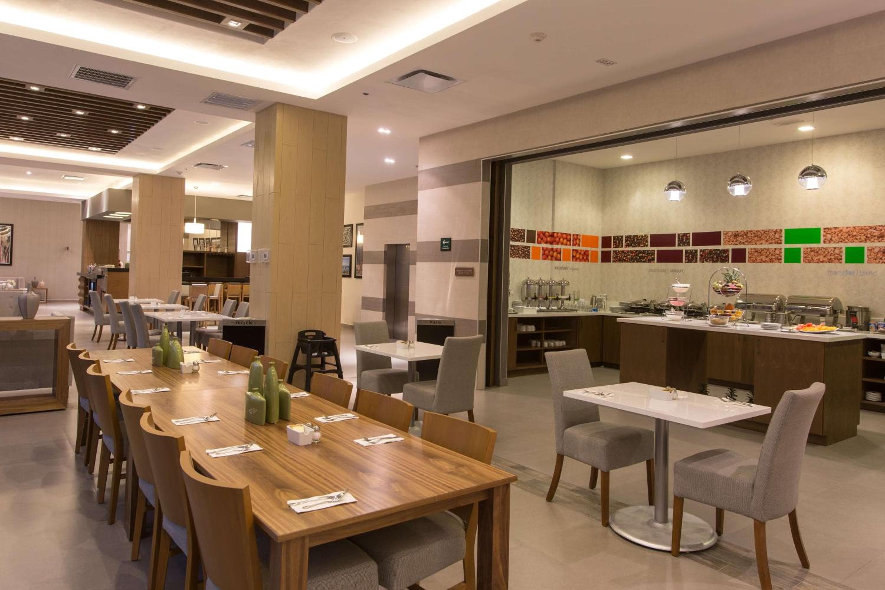 Hampton Inn by Hilton Hermosillo