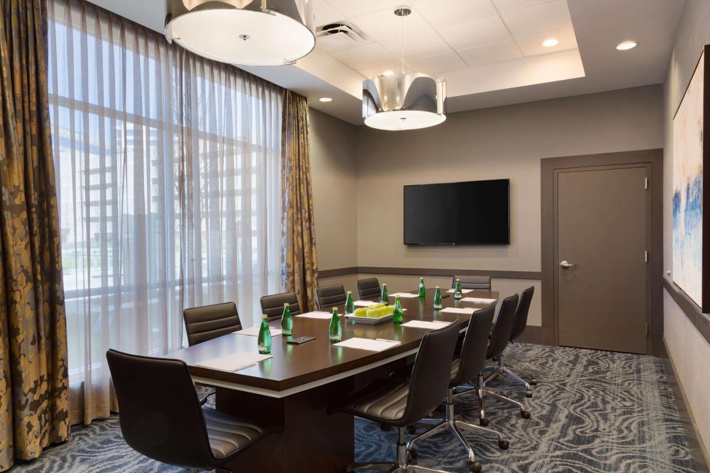 Embassy Suites by Hilton The Woodlands