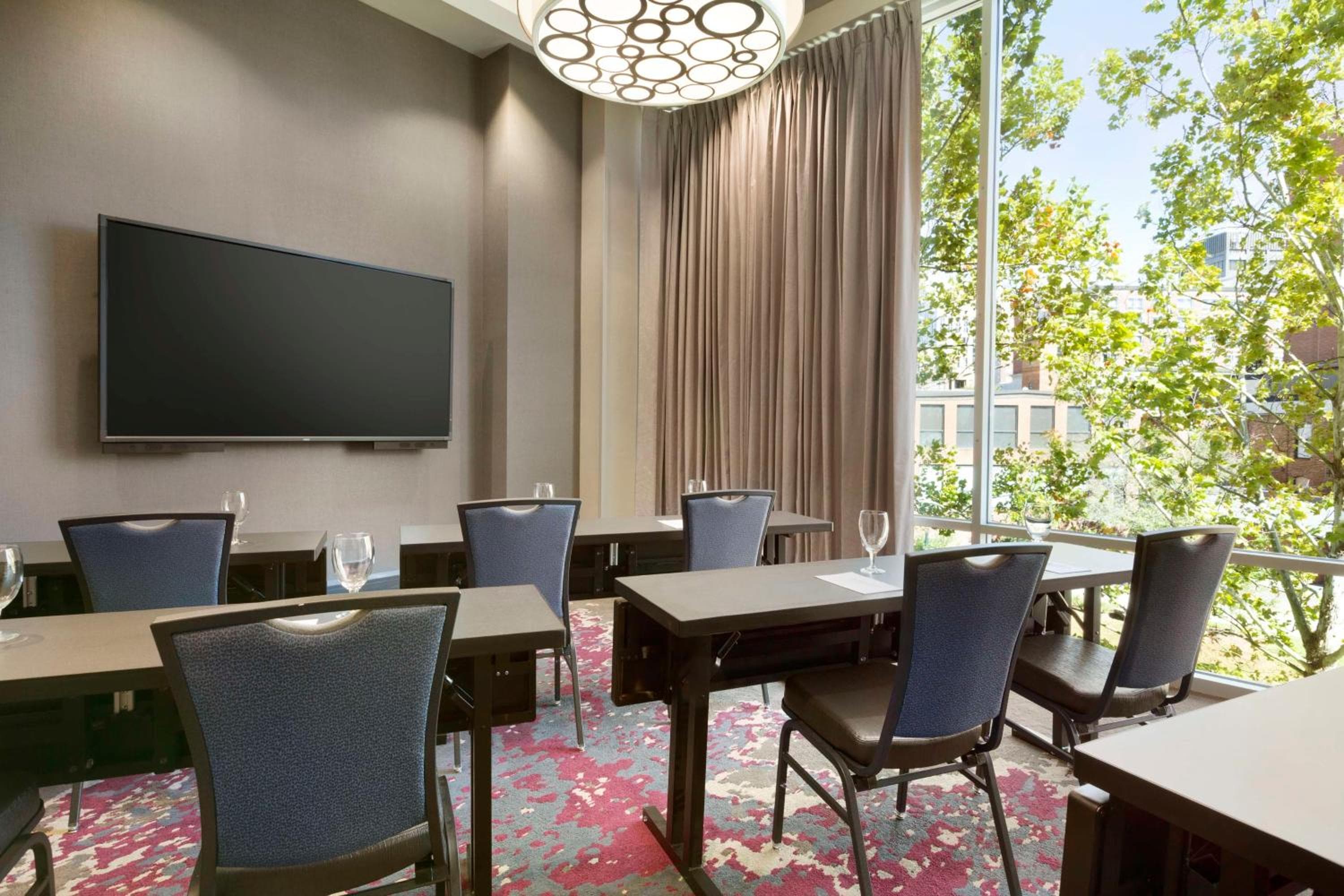 Embassy Suites by Hilton Greenville Downtown Riverplace