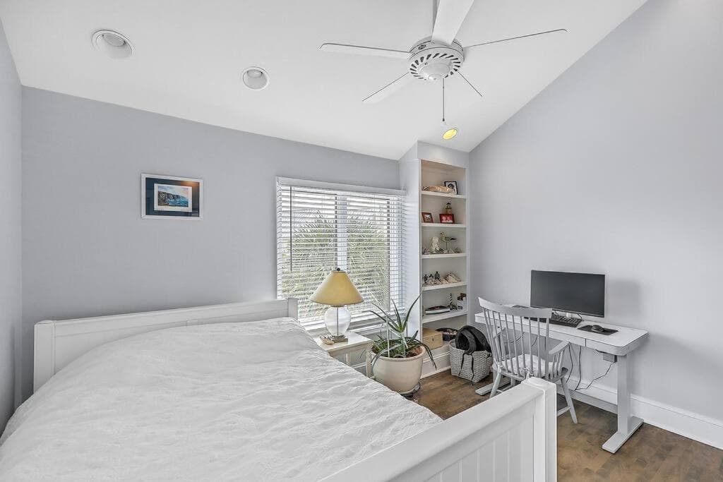 New Listing! Linkside Court 21 - Tennis/Pickleball