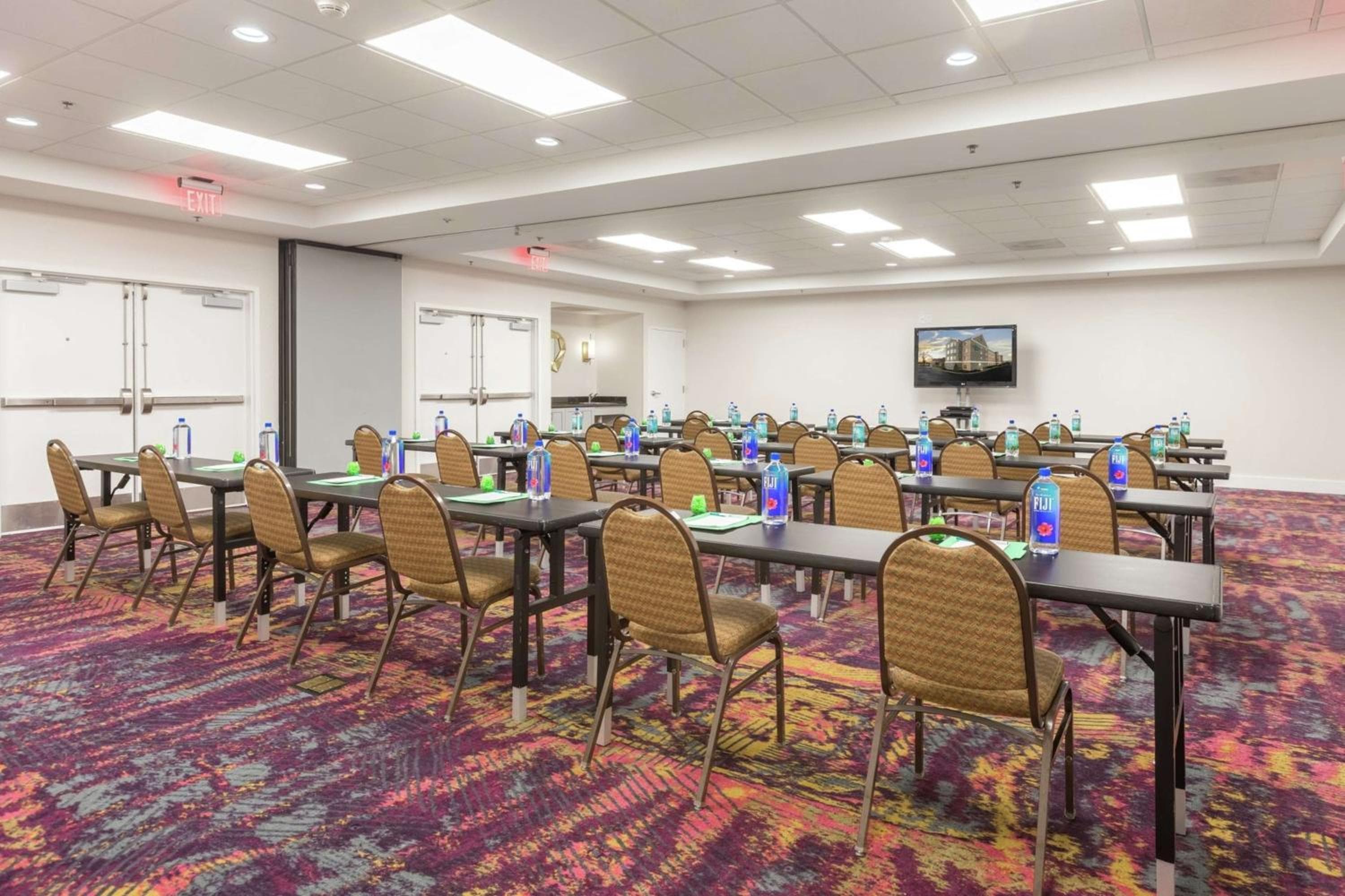 Homewood Suites by Hilton at Carolina Point - Greenville