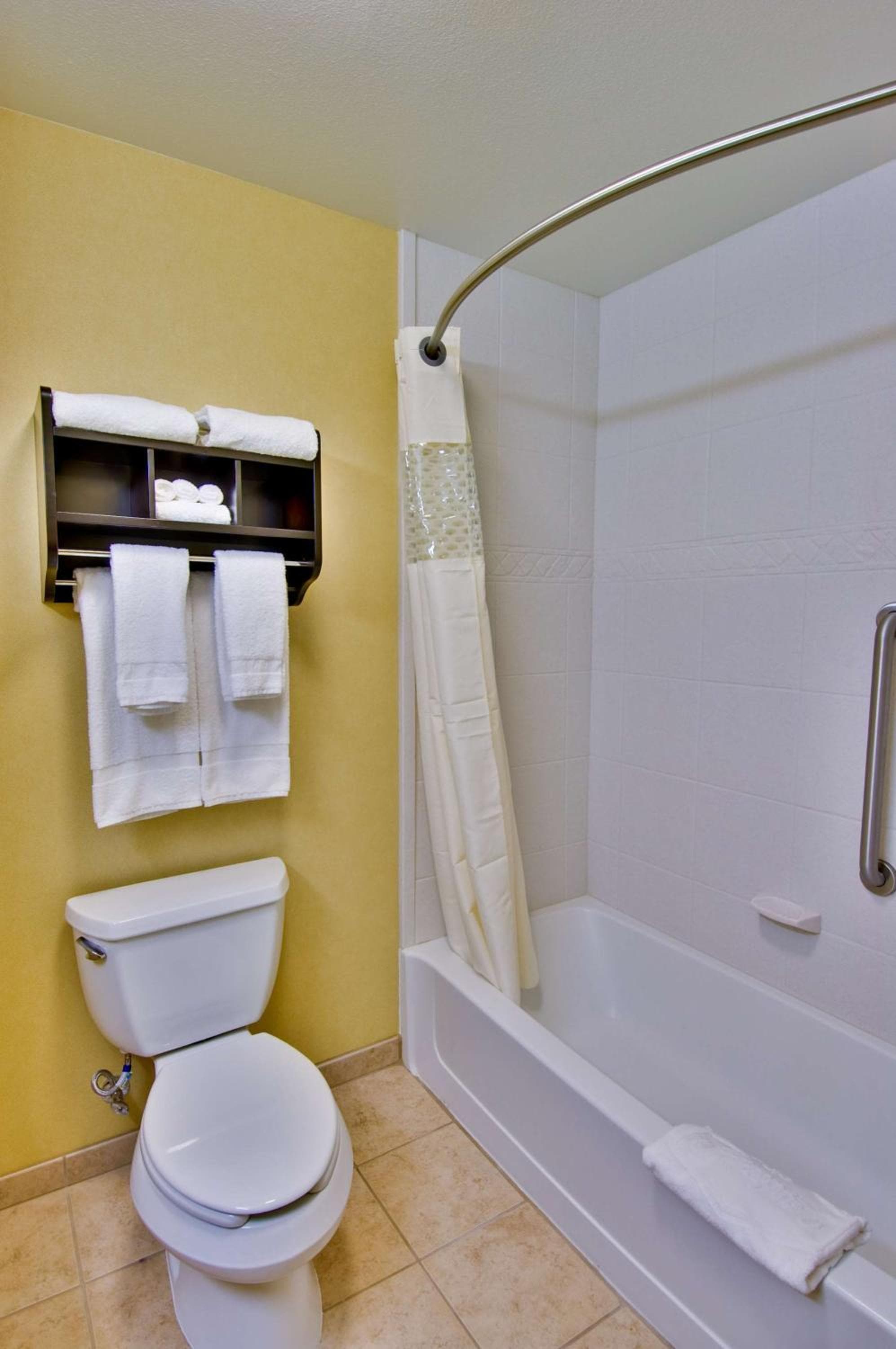 Hampton Inn & Suites Moreno Valley