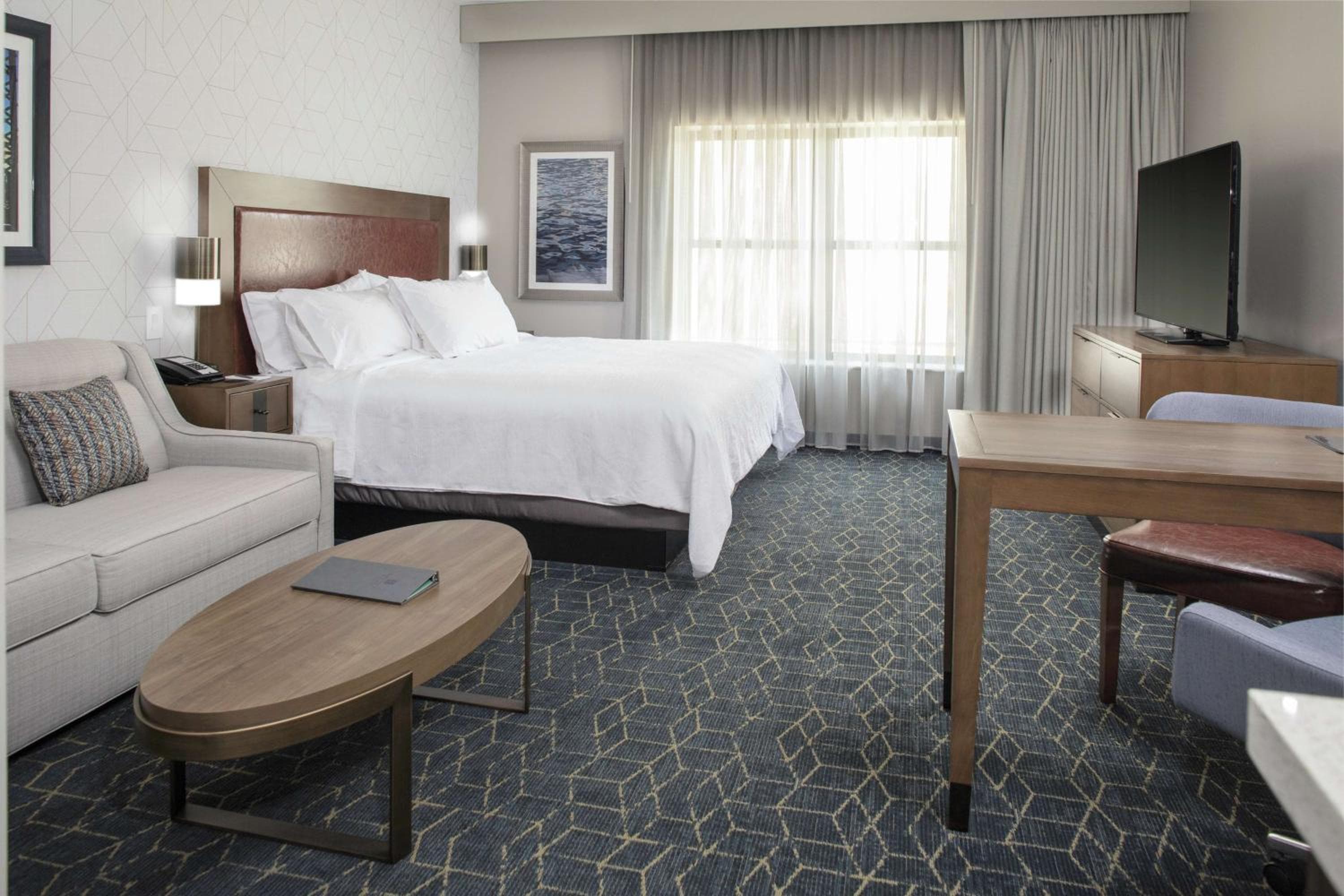 Embassy Suites By Hilton Grand Rapids Downtown