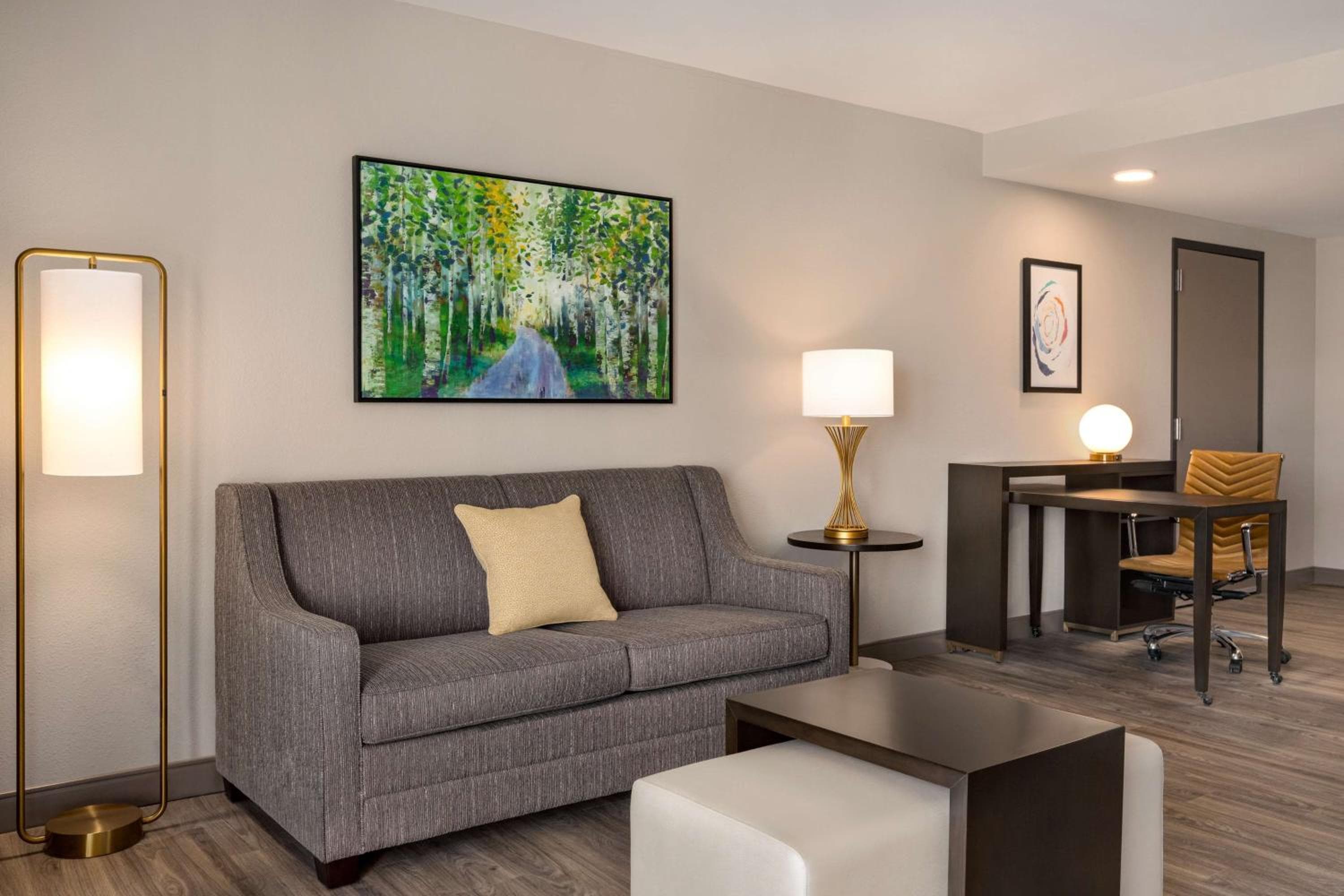 Homewood Suites by Hilton Indianapolis Downtown IUPUI
