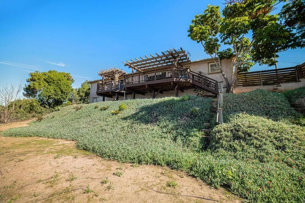 Boutique Charm 3BR w/ Huge Deck