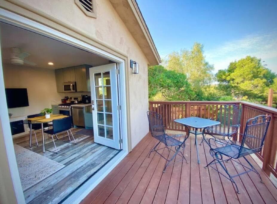 One bedroom retreat full kitchen/laundry 1GB Wi-Fi