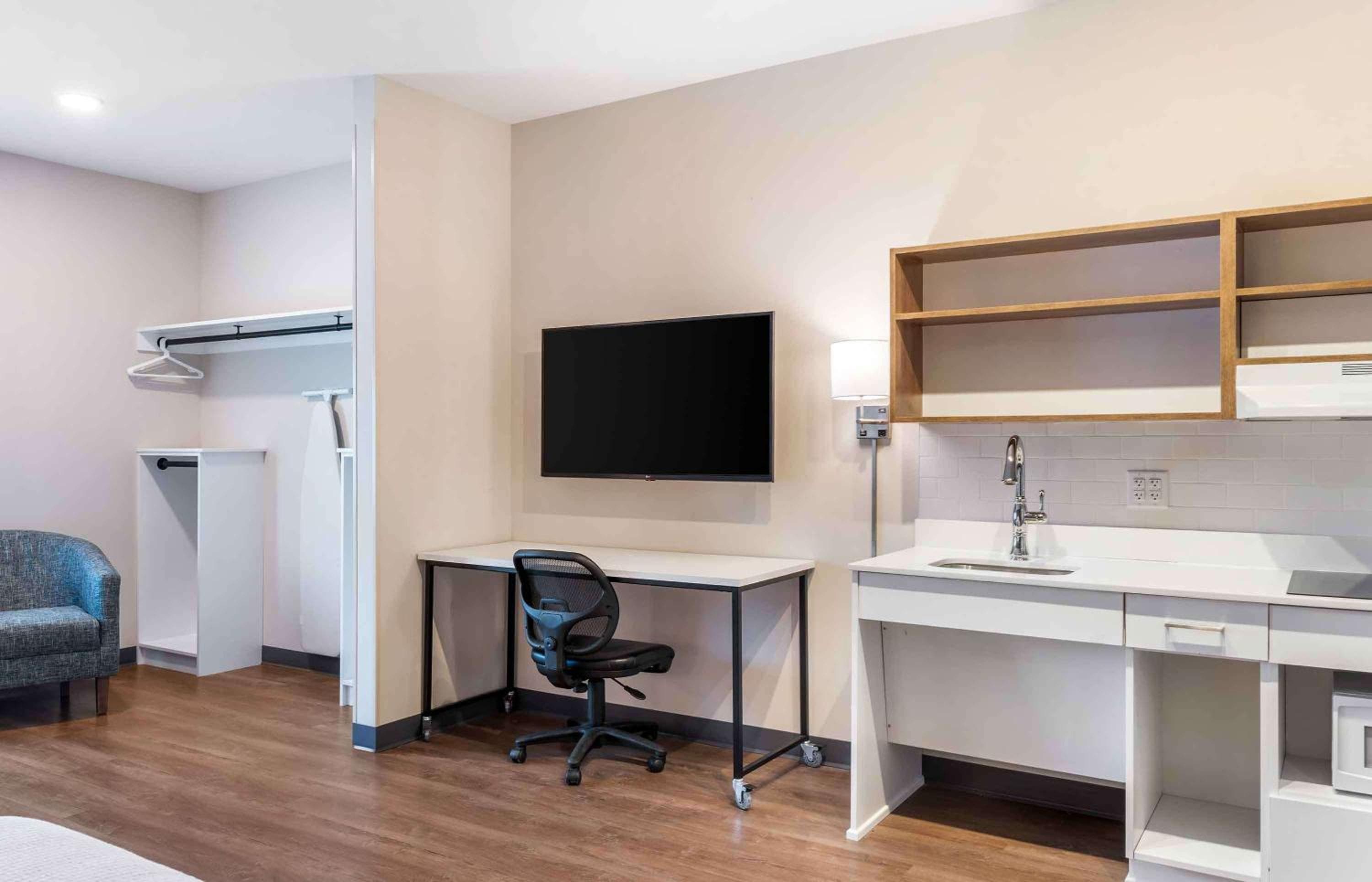 Extended Stay America Premier Suites - Tampa - Fairgrounds - Casino