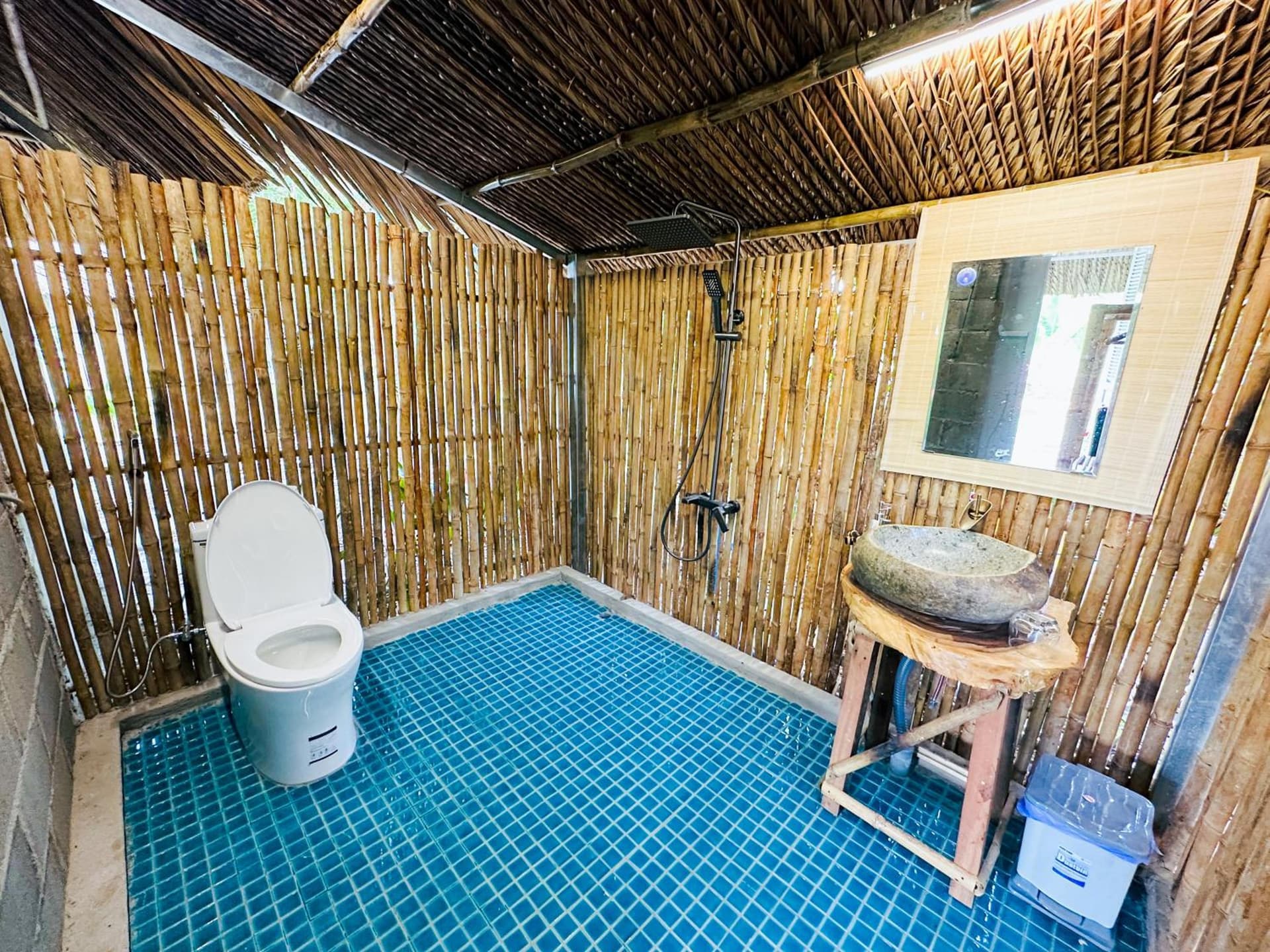 Khu nghỉ dưỡng sinh thái Charm Village