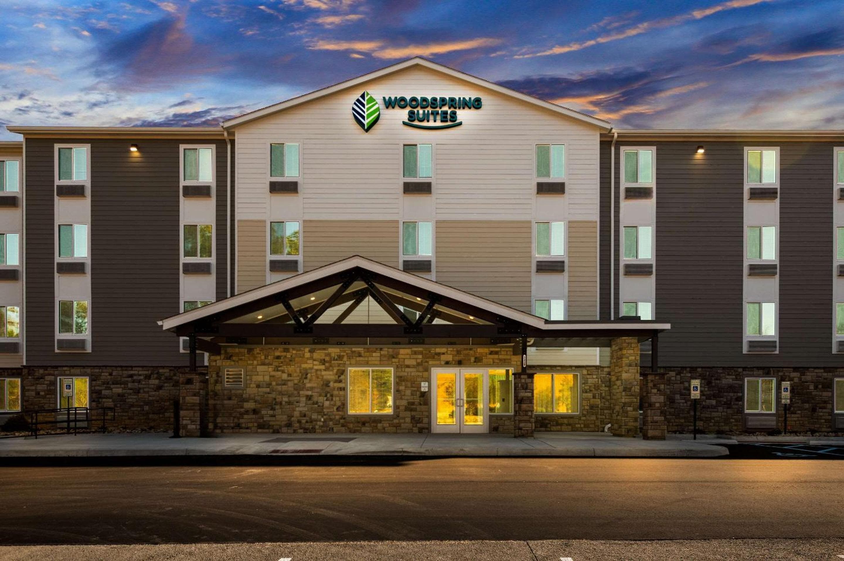 WoodSpring Suites Yorktown Newport News