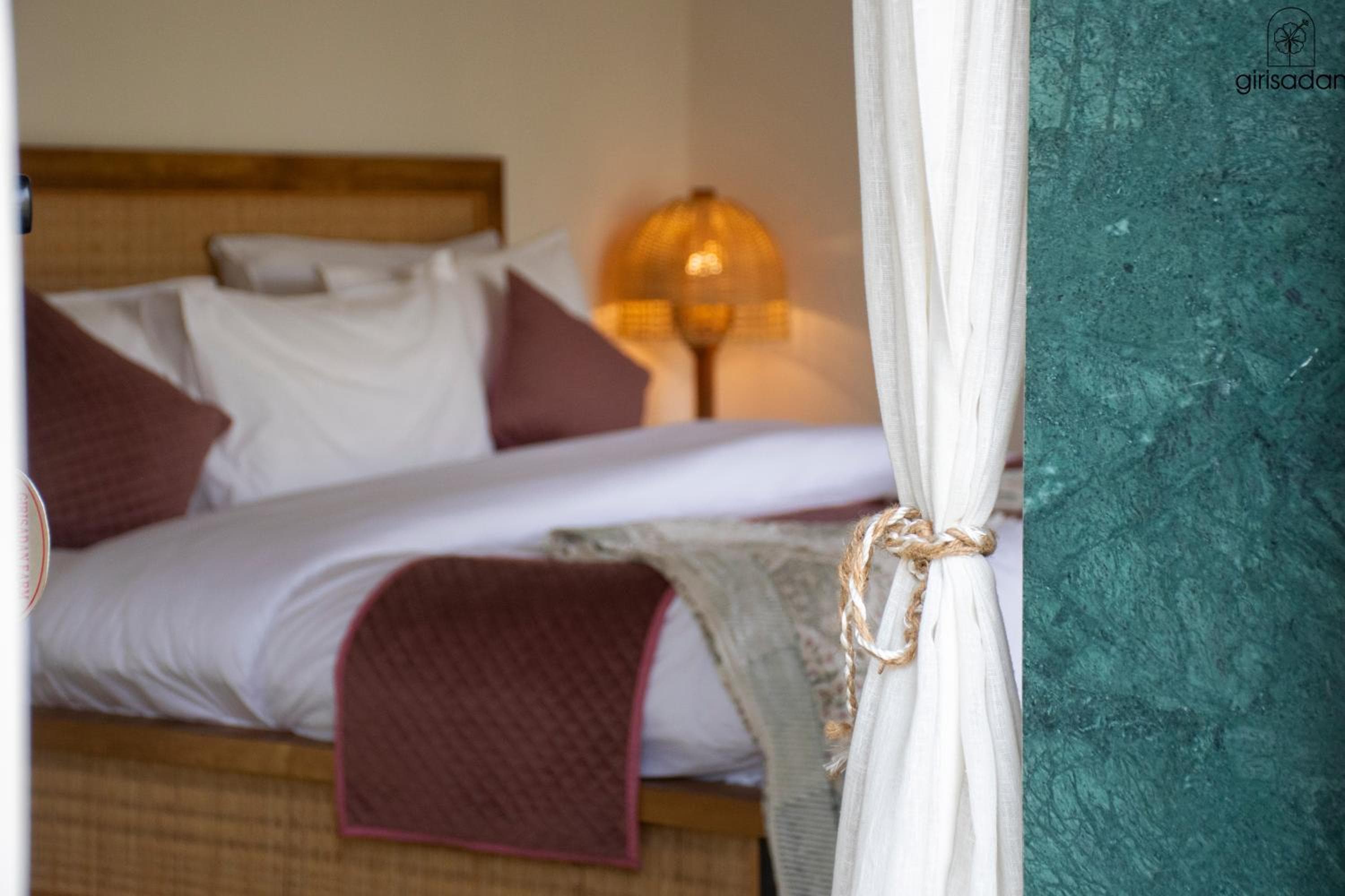 GiriSadan Organic Retreat & Experiences