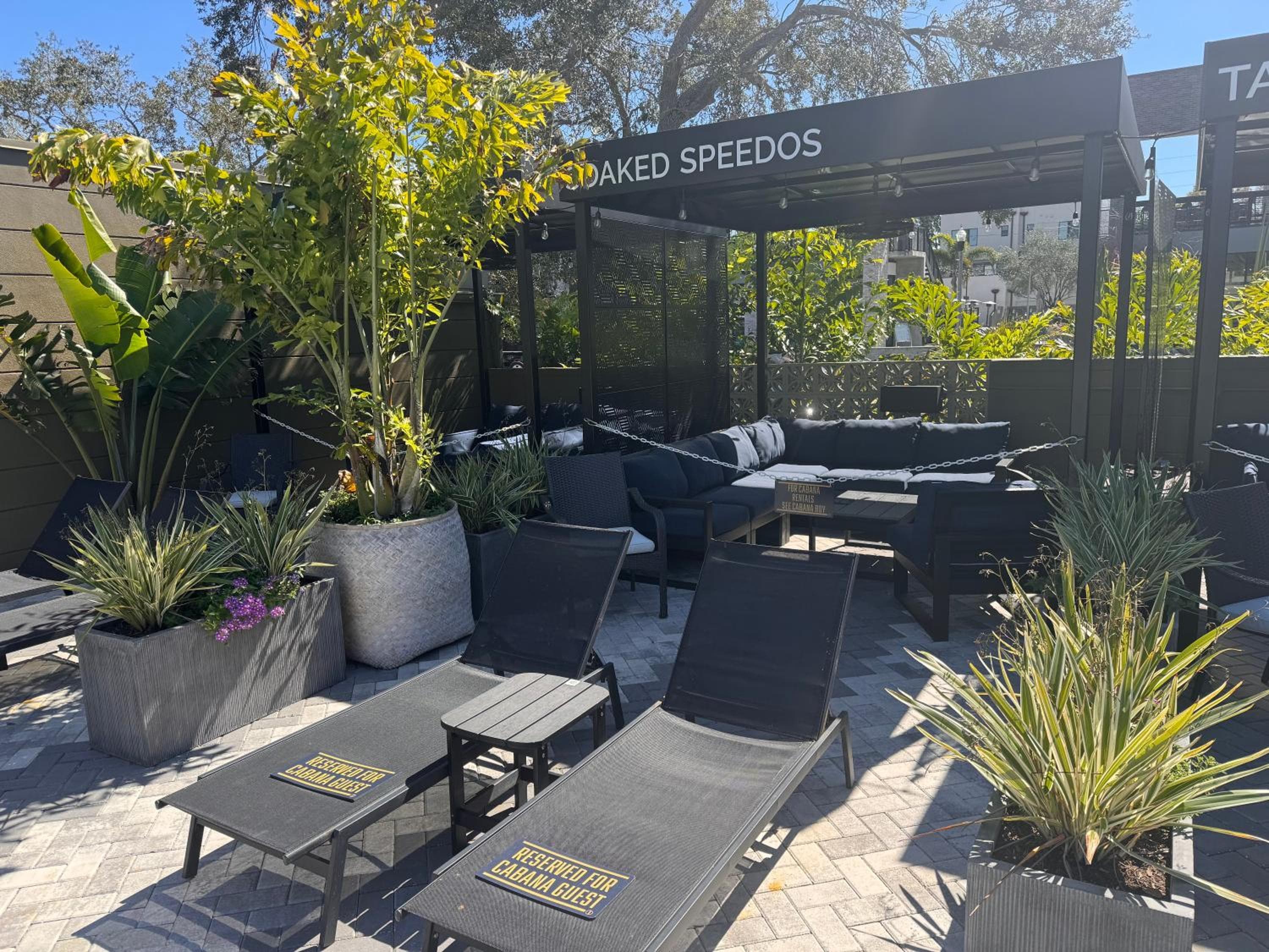 Mari Jean Hotel - All Adults Welcome