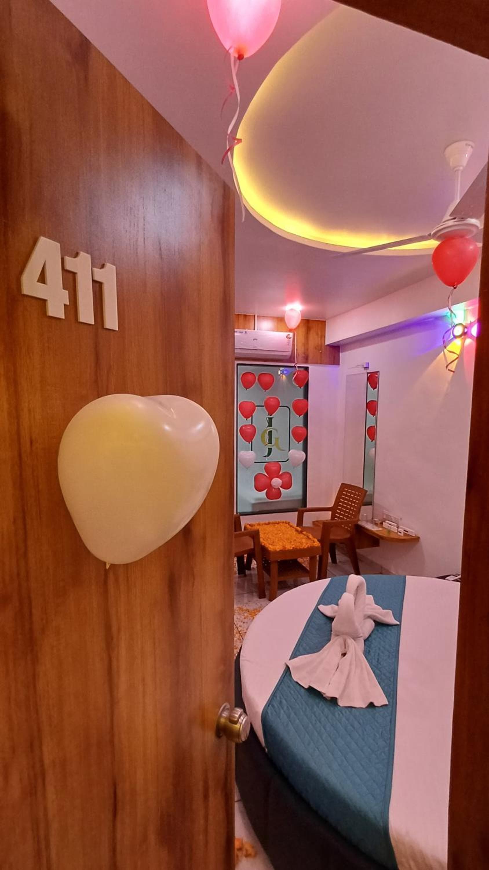 Hotel The Grand Jashi Residency