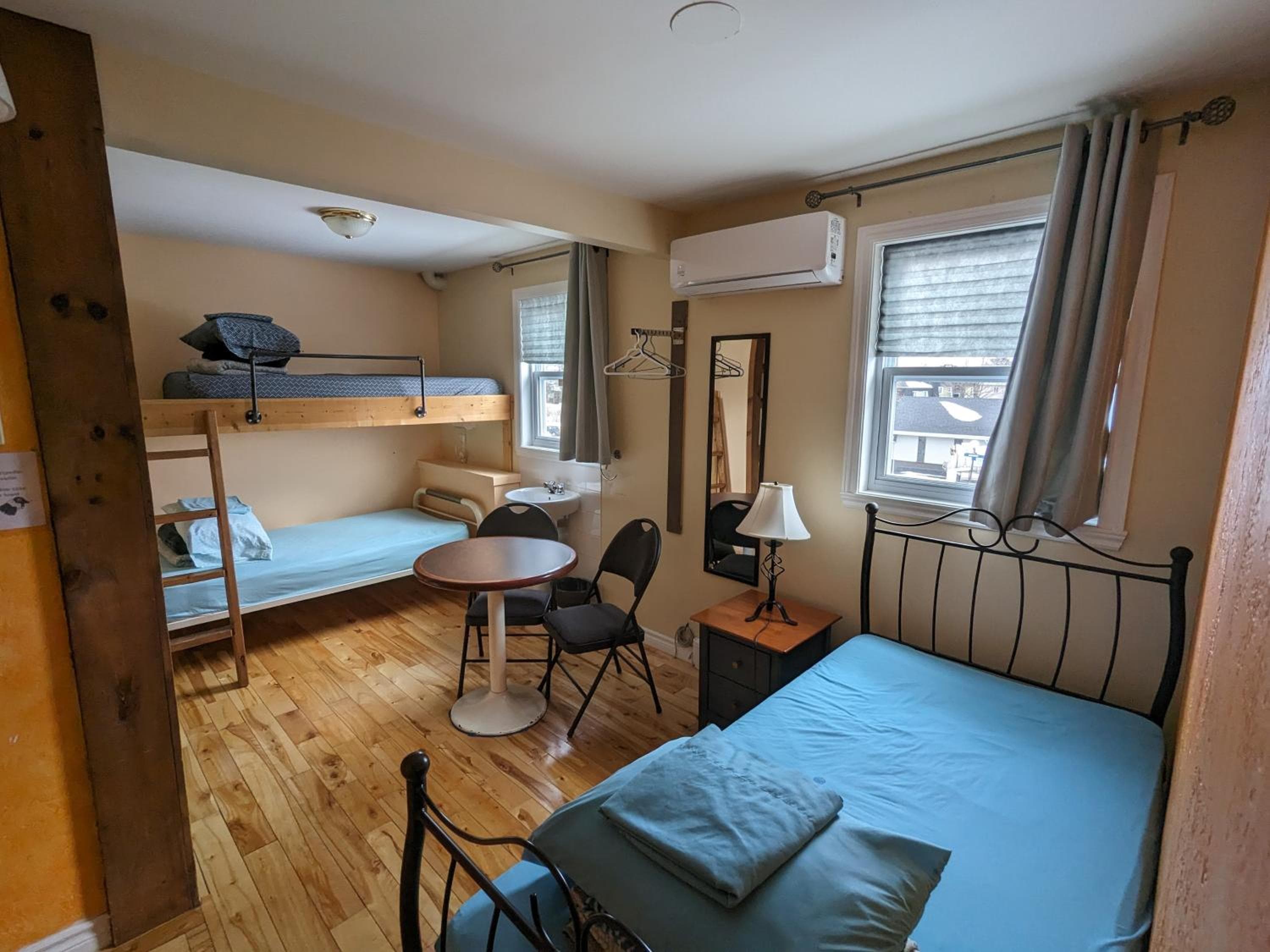 Auberge Jeunesse à Loulou